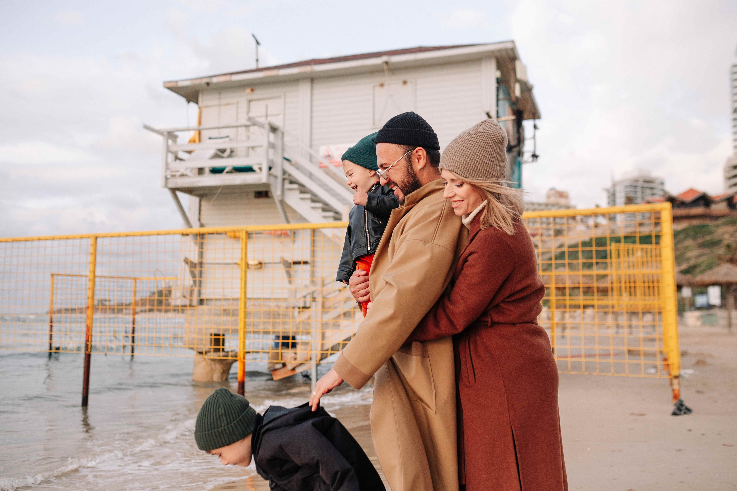 WINTER PHOTOSESSION AT THE SEA. Https://shi-photo.com/
