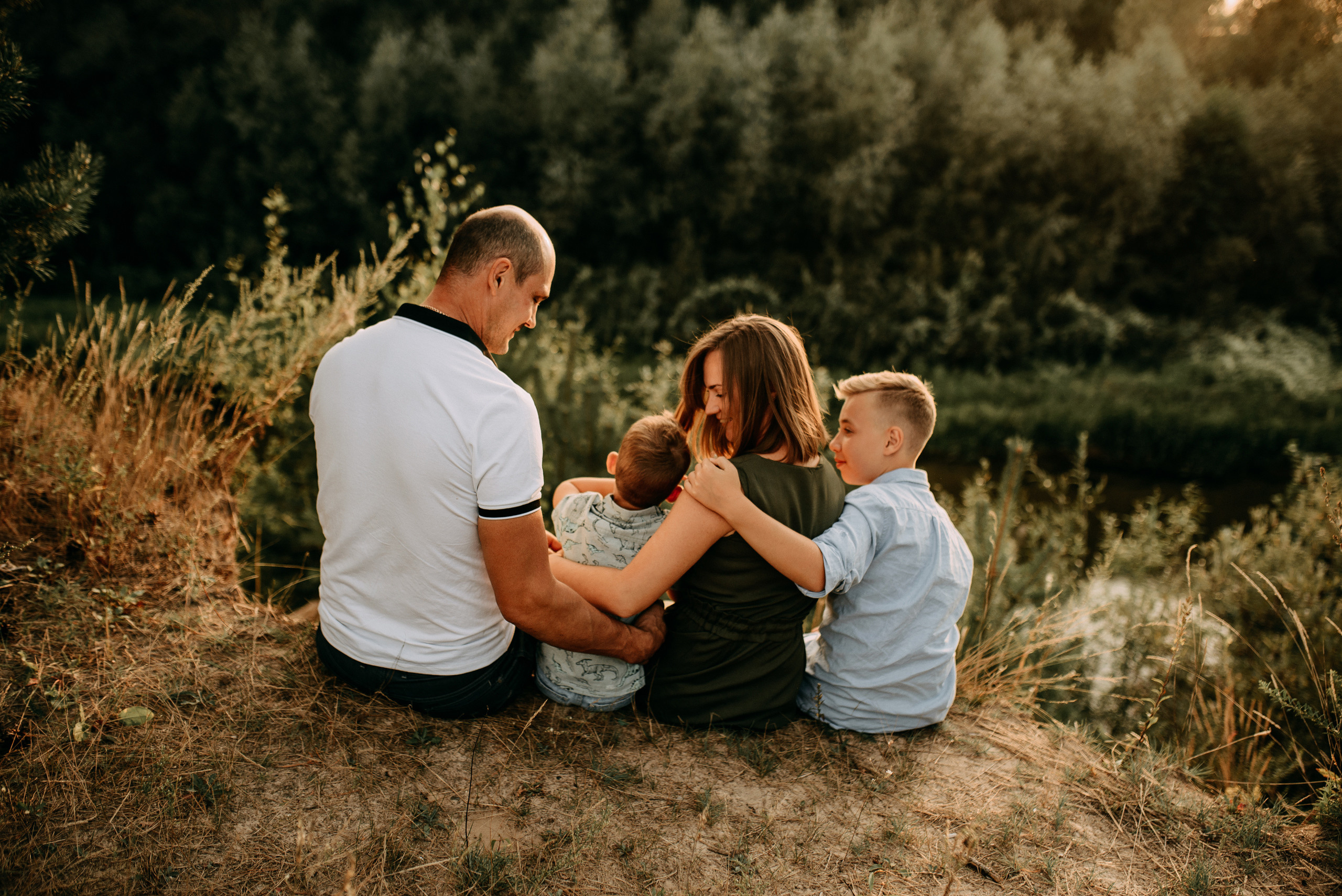 The walk in the forest. Wedding and portrait photographer in Beograd Ekaterina Makedonskaya