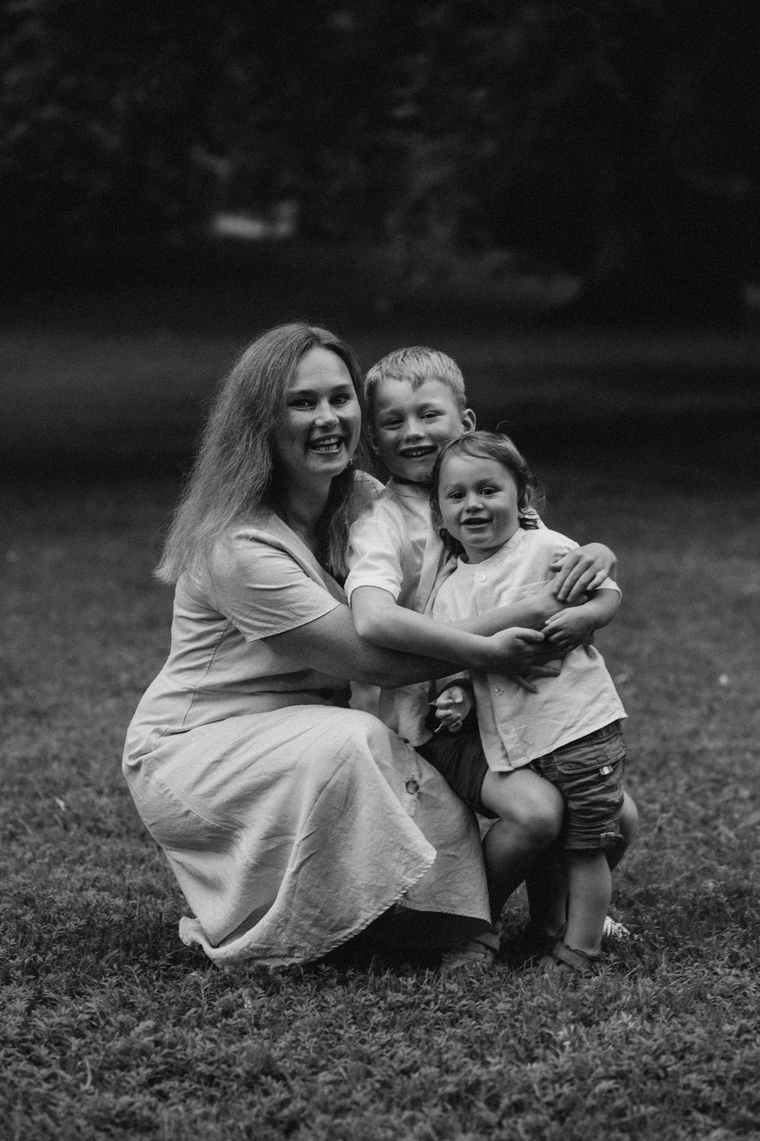 Kaivopuisto. Wedding and potrait photographer in Helsinki Vickan O