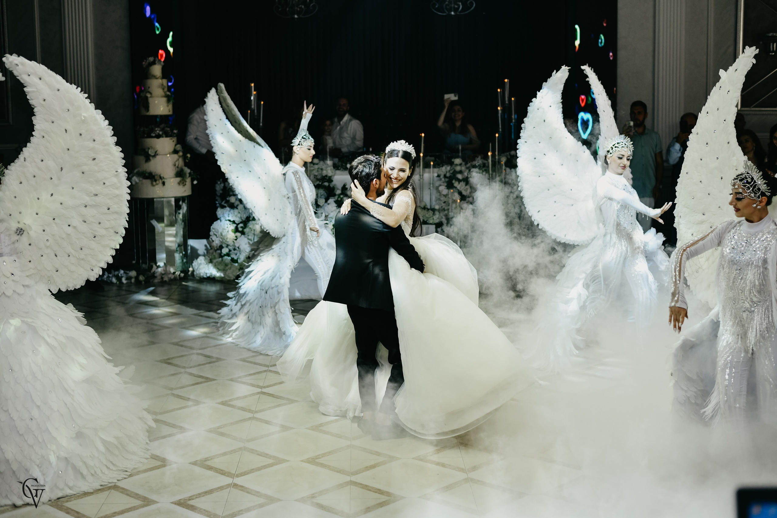 Paruyr & Nina. Wedding photos and video shooting in Armenia and all over the world!!! Photographer in Yerevan