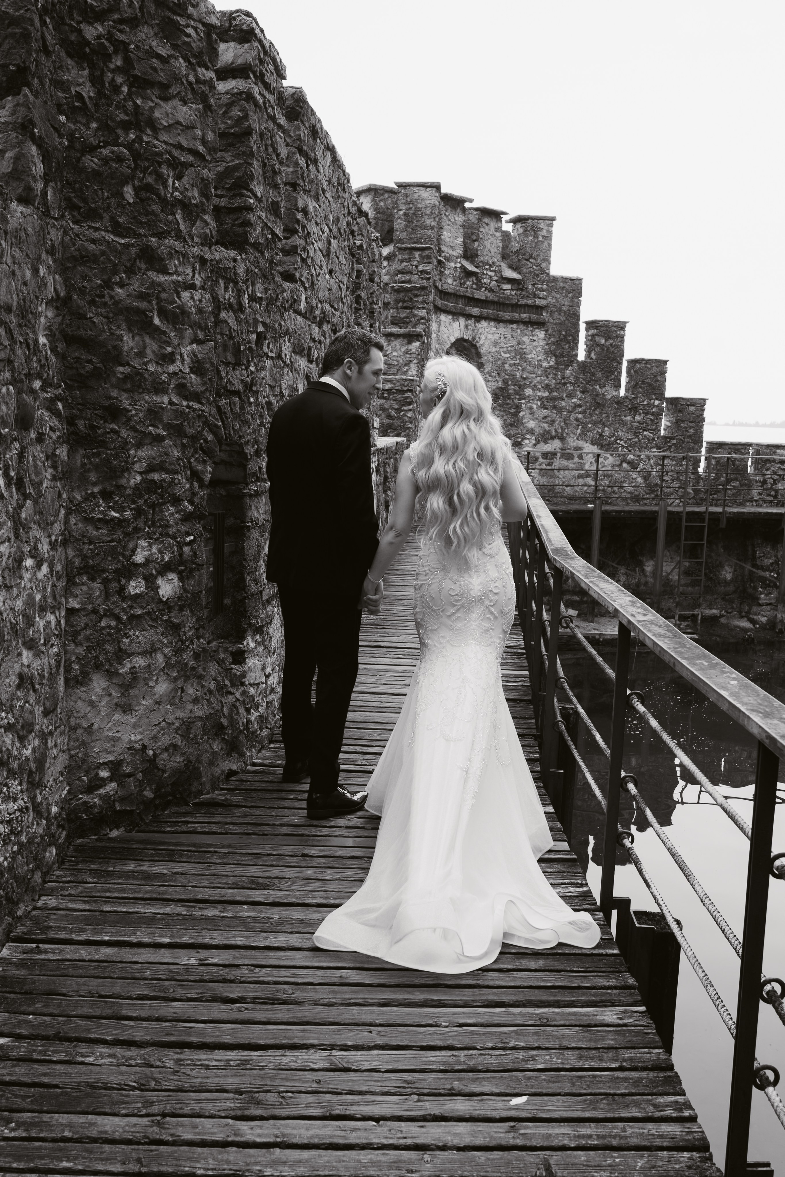 LINDSEY AND ROBERT _LAKE GARDA. PHOTOGRAPHER IN ITALY