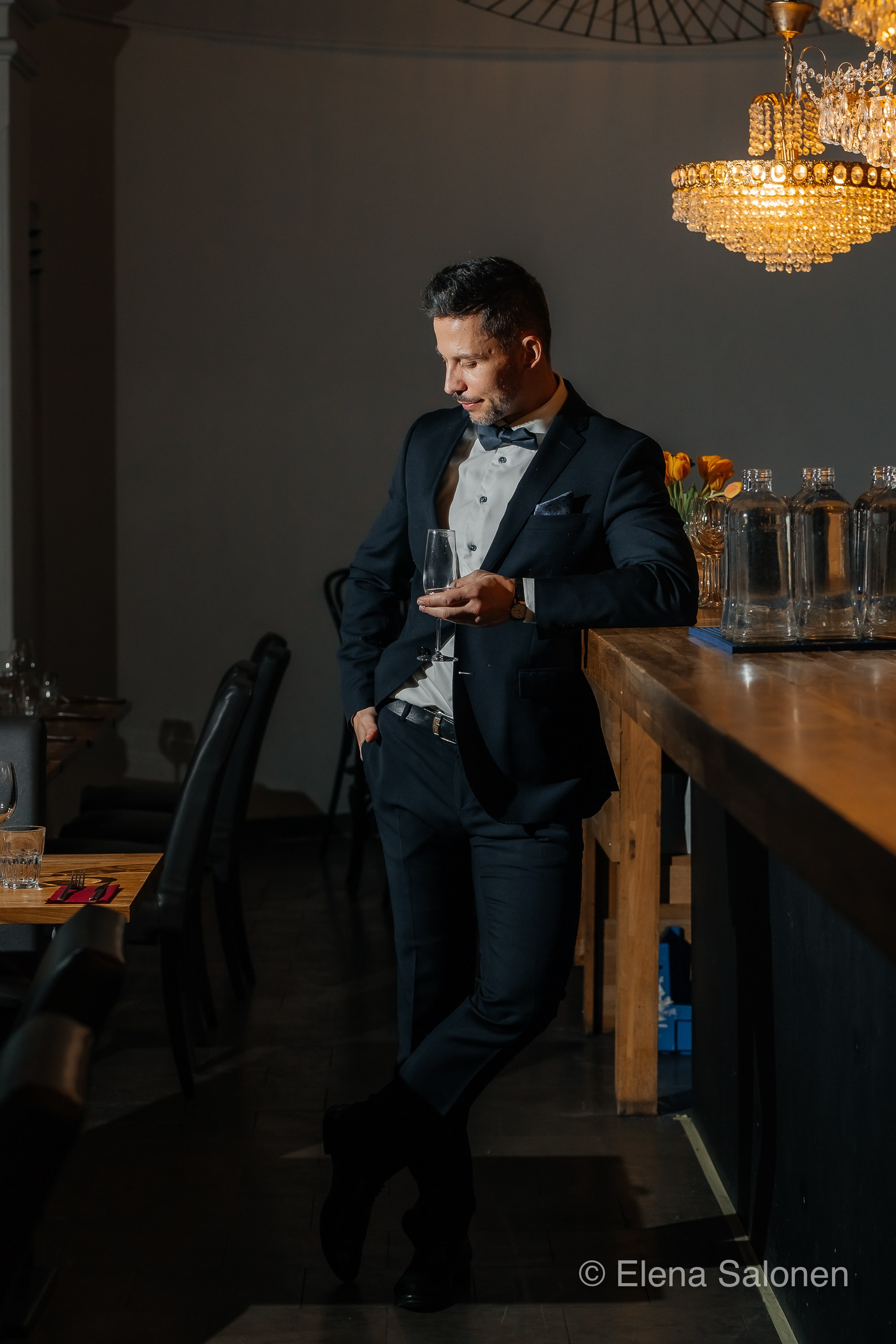 Iso hääkuvaus Helsingissä. Valokuvaaja Lahti, Helsinki Elena Salonen