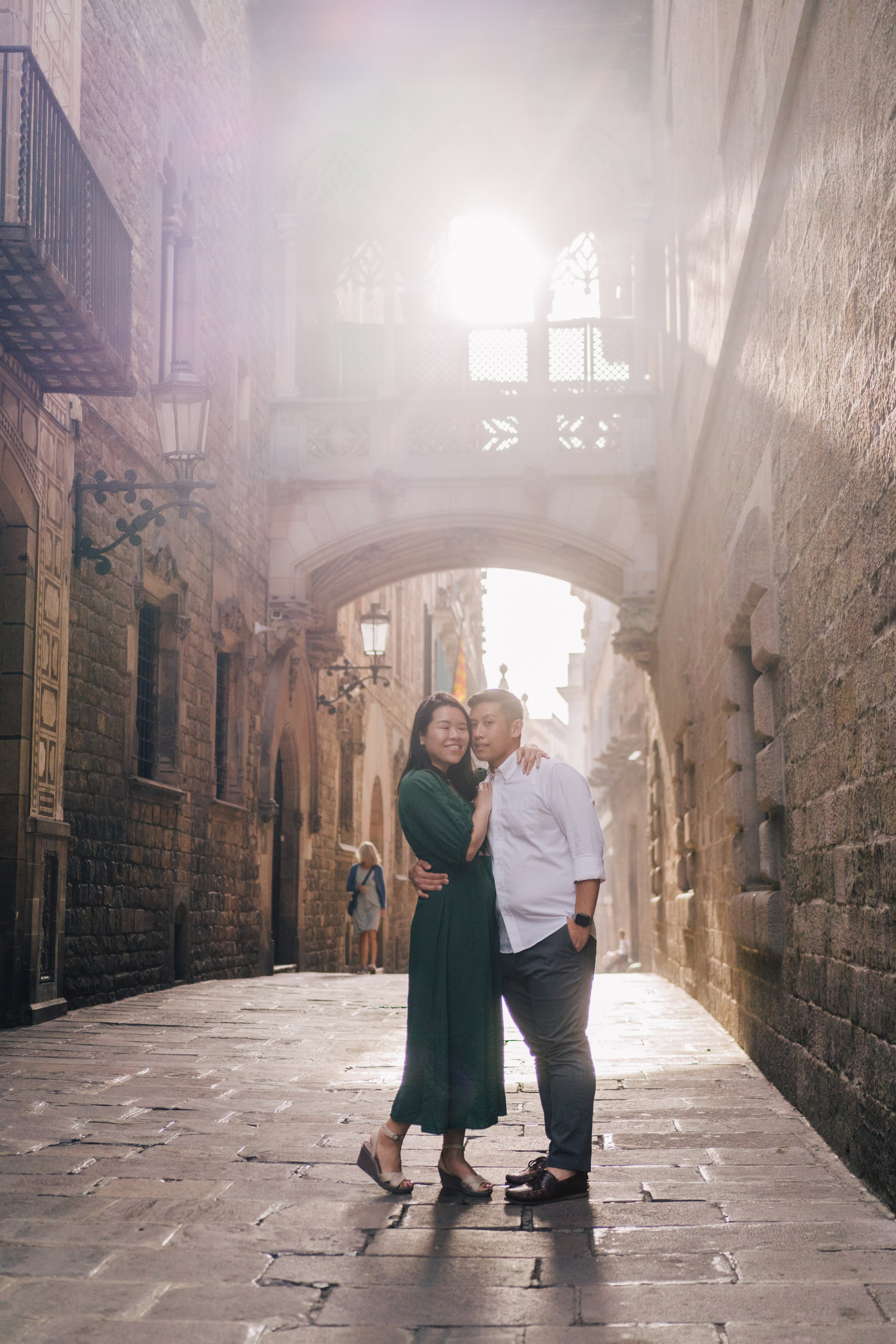 LoveStory in Gothic Quarter. Photographer Kristina Dorina