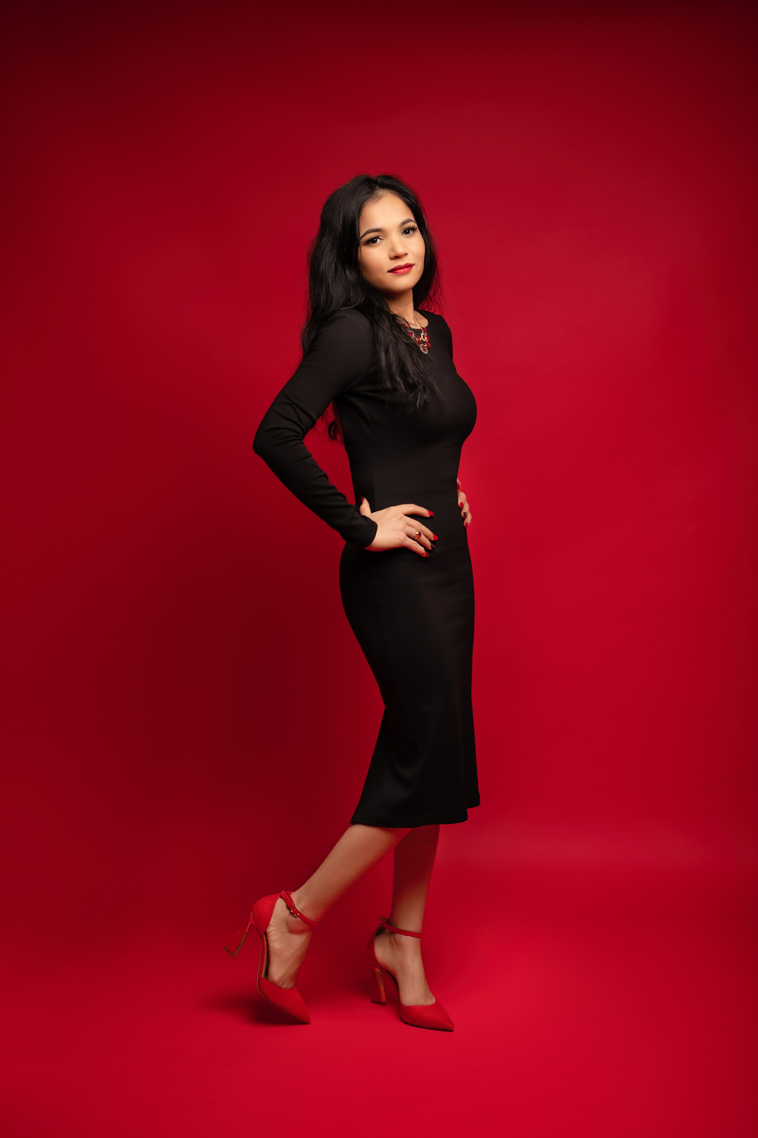 Baiwinder and her husband. Wedding & family photography in Seattle area. Helen Michelle photographer