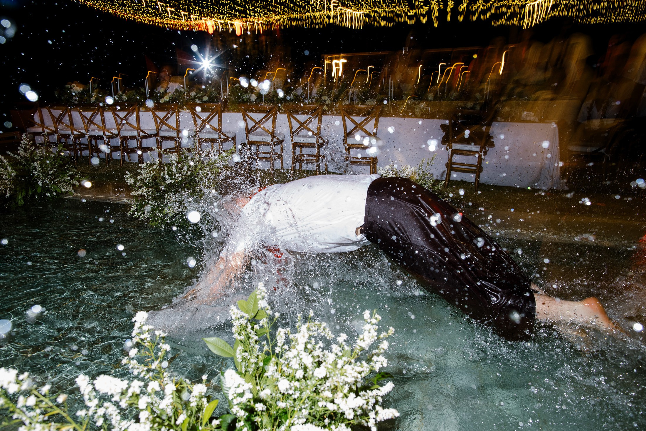 Big funny wedding with guests in paradise Bali island. Get.it.feel — Aesthetic Photography and Videography