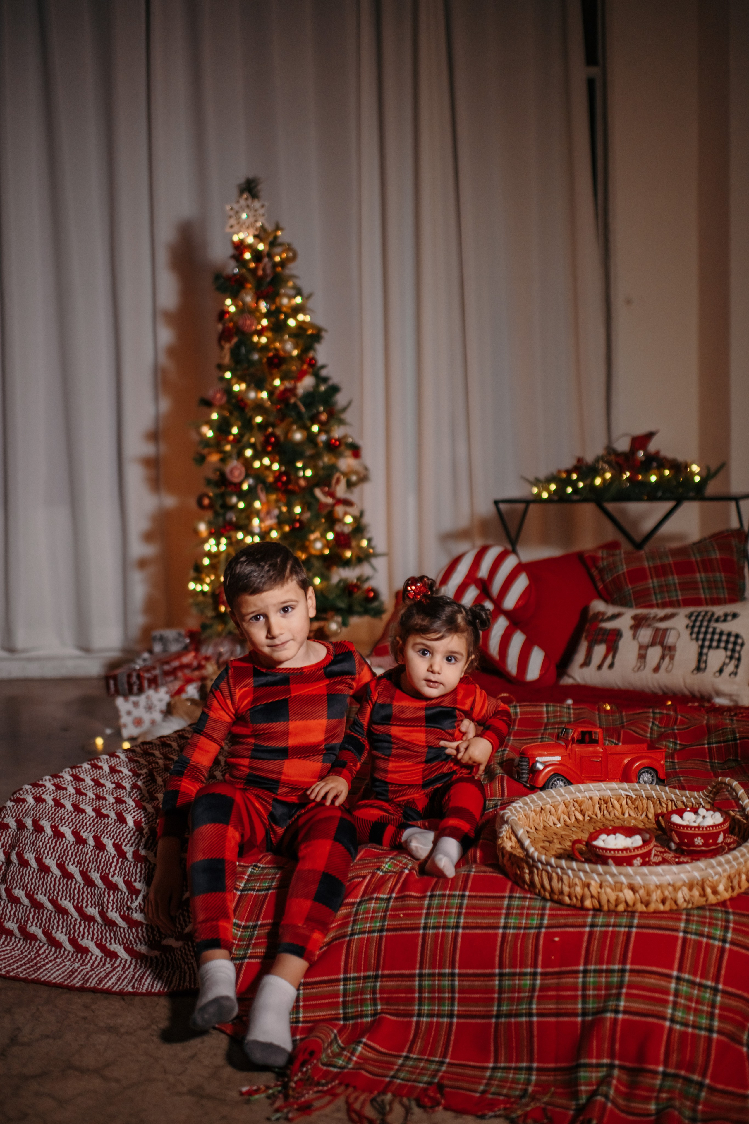 Love. Wedding, maternity and family photographer in Charlotte Tasha Minn