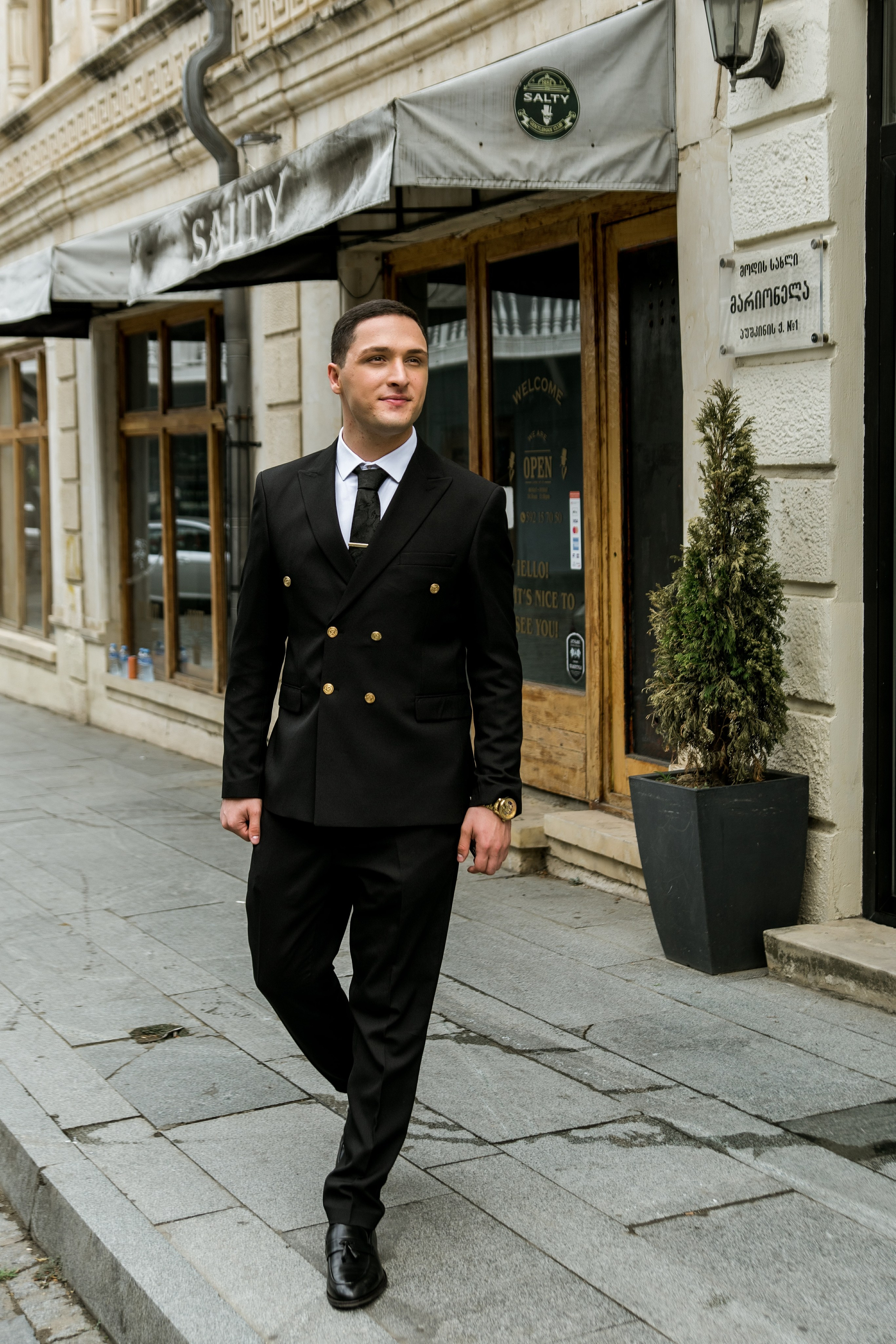 Грузинская свадьба Луки и Нино в Кутаиси. Свадебные фотографы в Грузии, Армении. Макс Коваленко и Лара Татосян. Свадебный видеограф