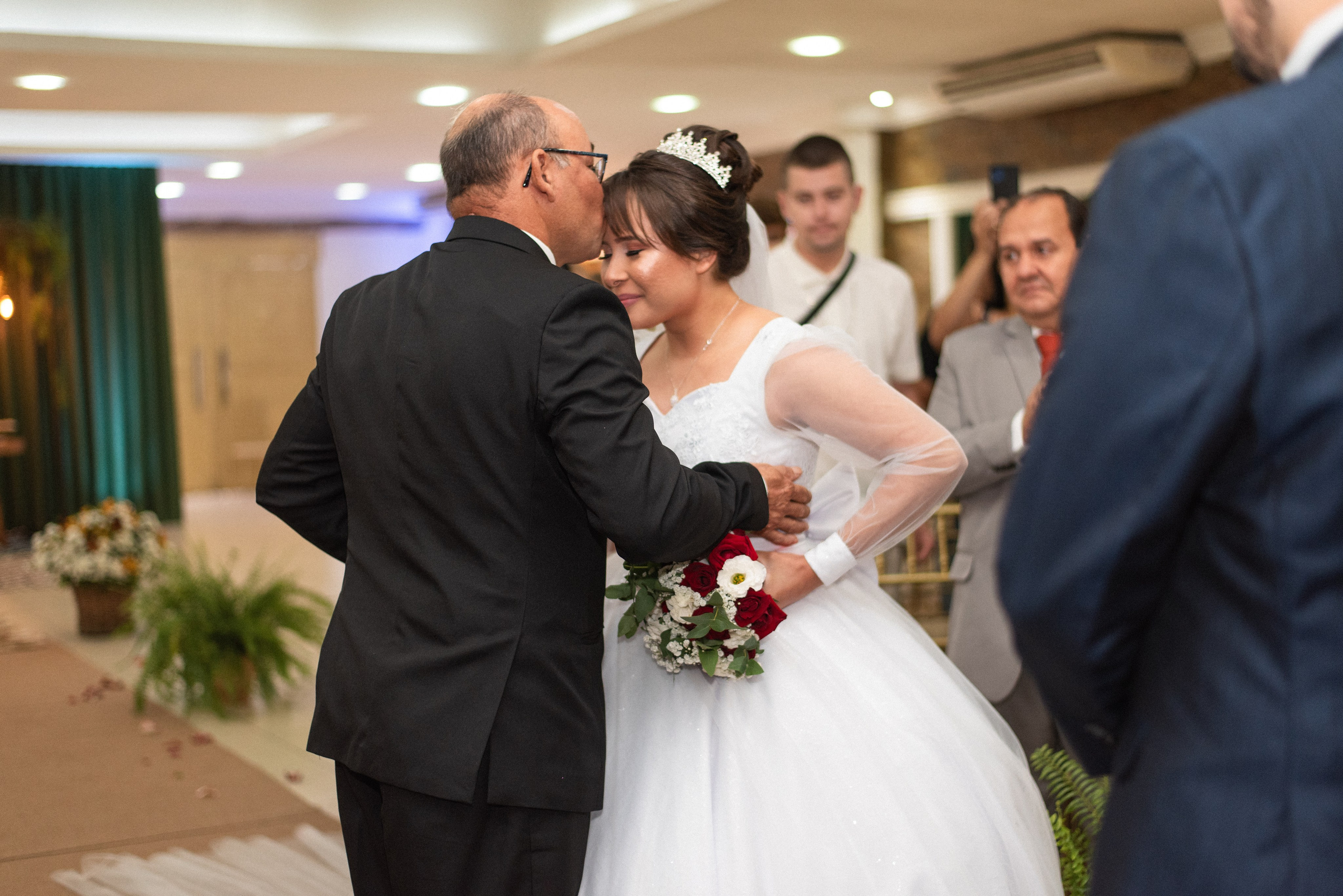 Casamento Ester & Leandro. RBK Produções | Foto e Vídeo | Irati-PR e região