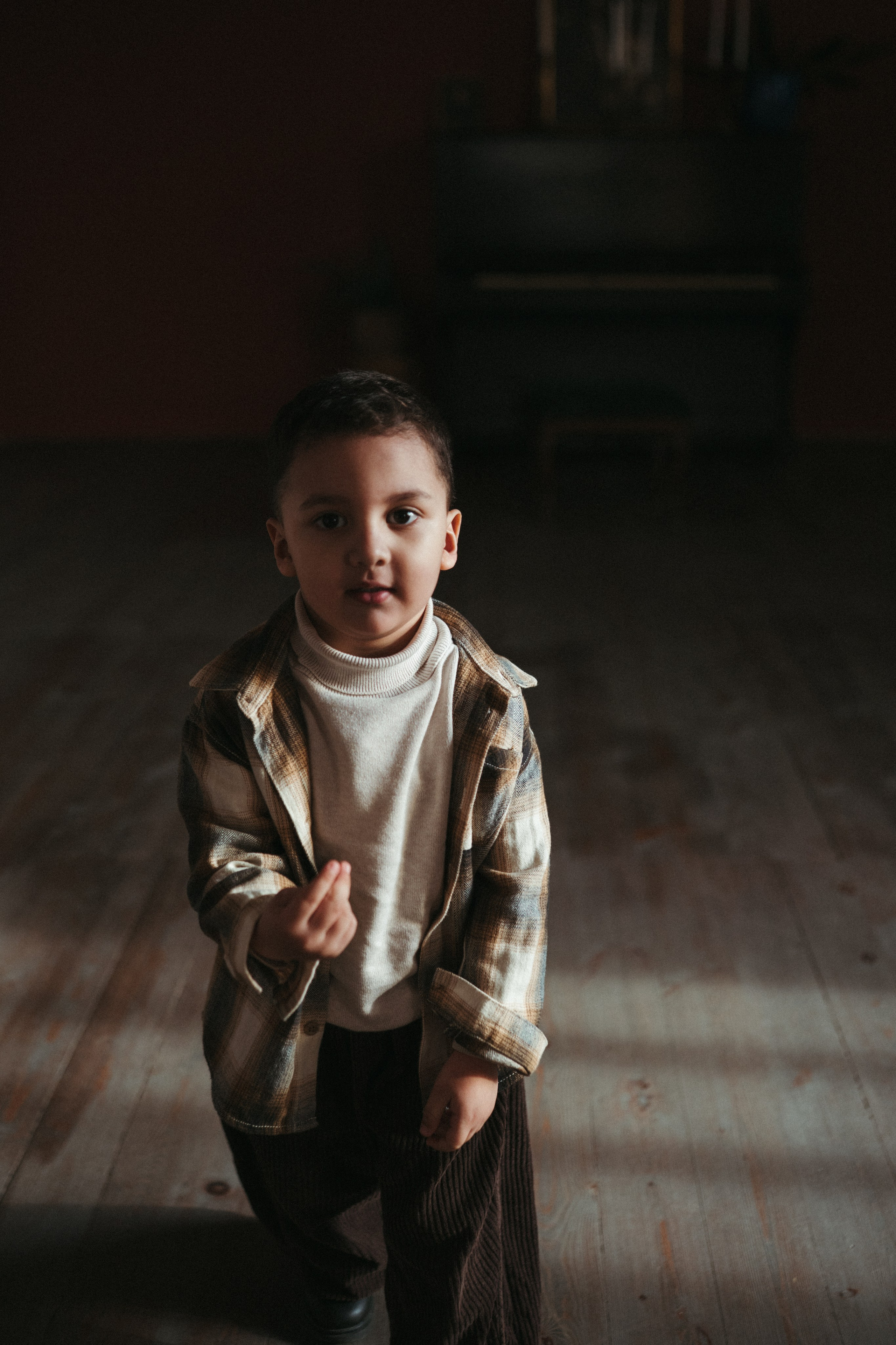 Lika and Anar. Family photographer in Saudi Arabia