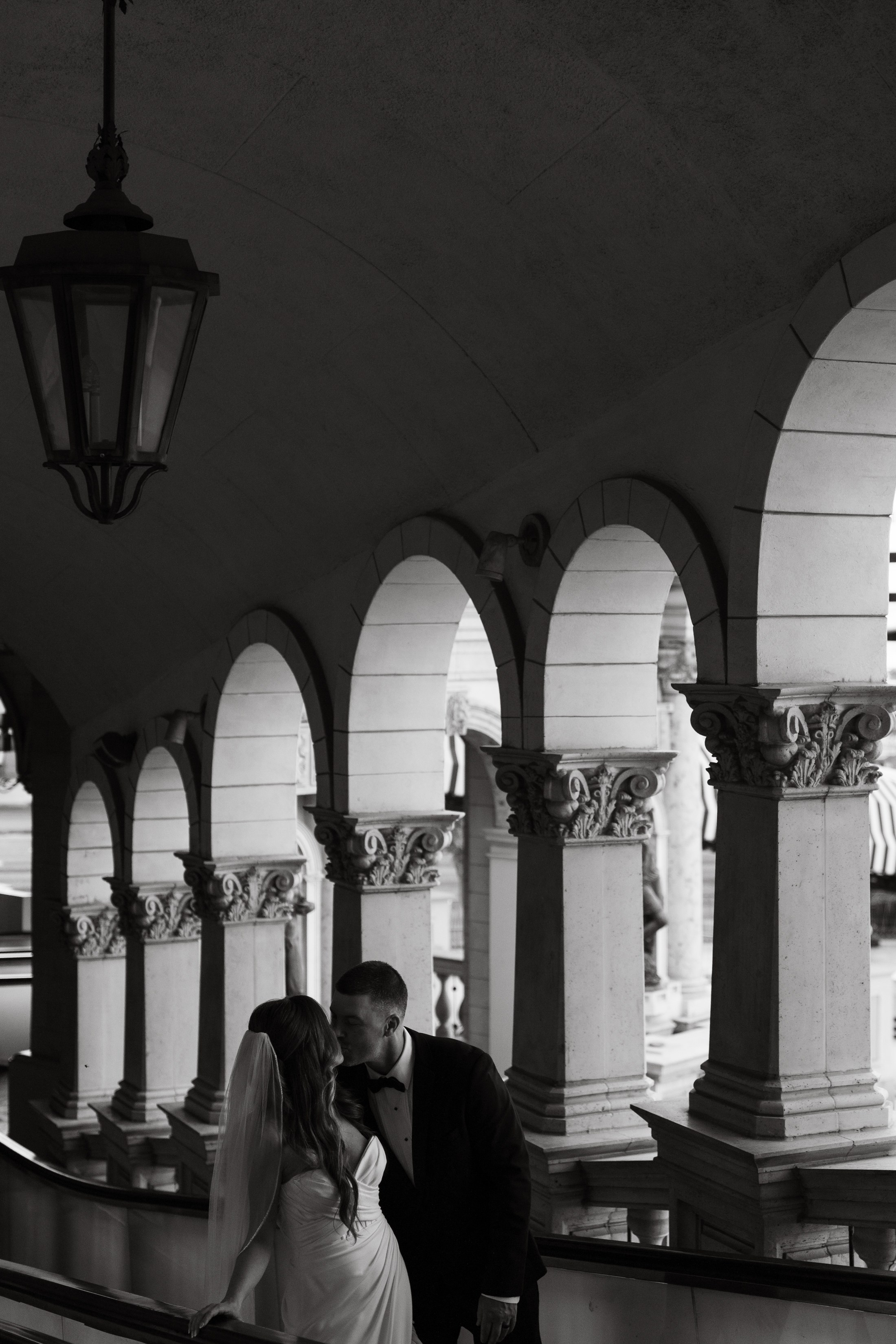 L&C. Wedding & elopement photographer Viktoriya Kravtsov. Las Vegas