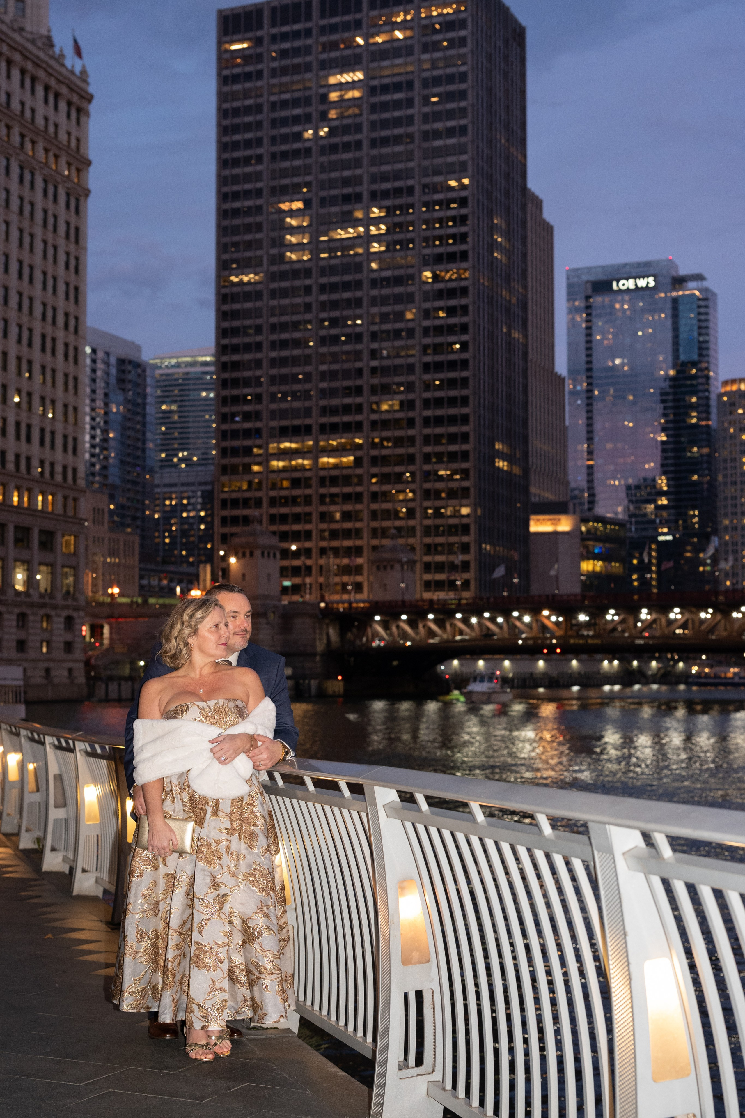 Chicago couple photoshoot. Photographer in Chicago