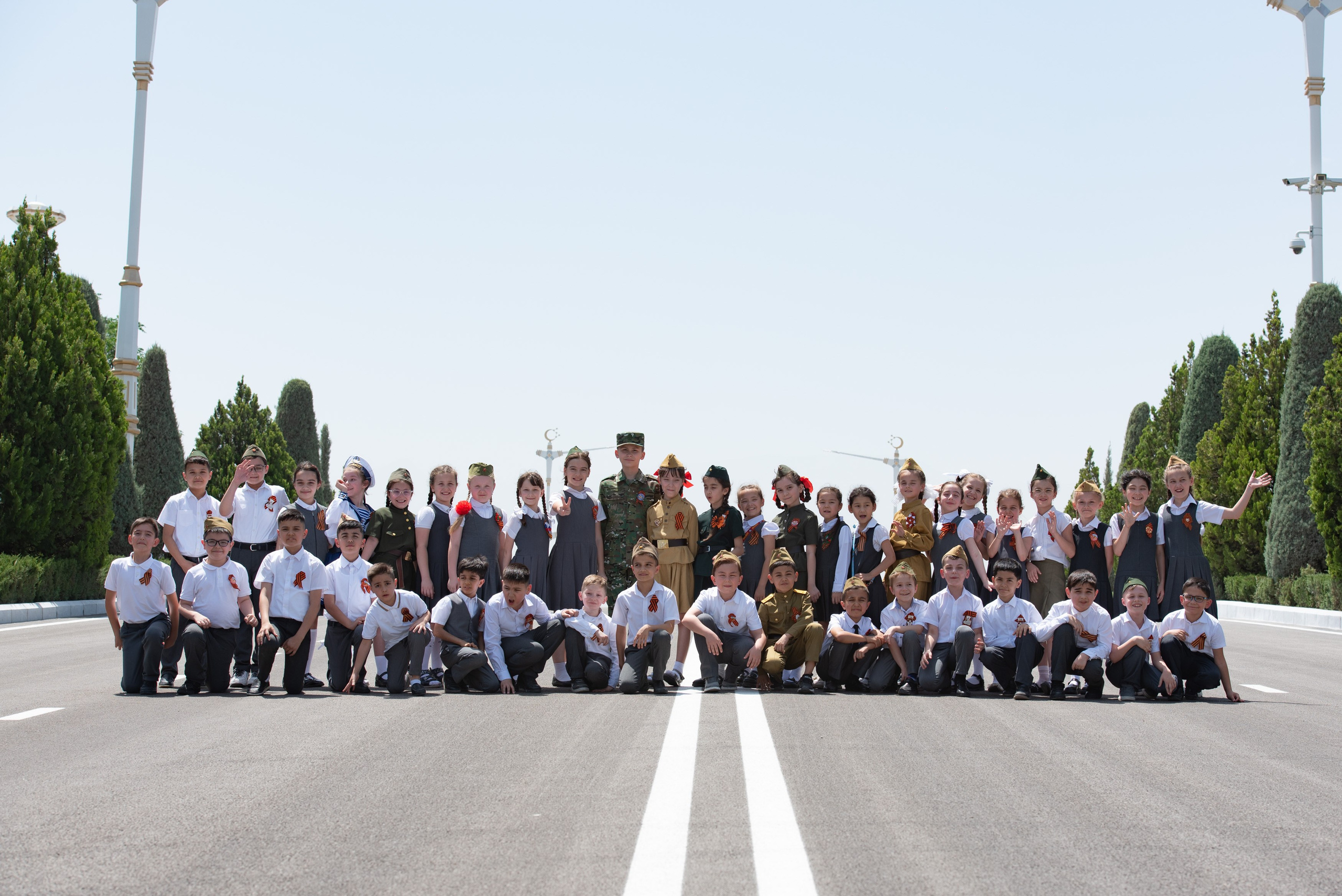 Вечный огонь 2"А» класс. Ваш фотограф в Ашхабаде Гамлет Осипов