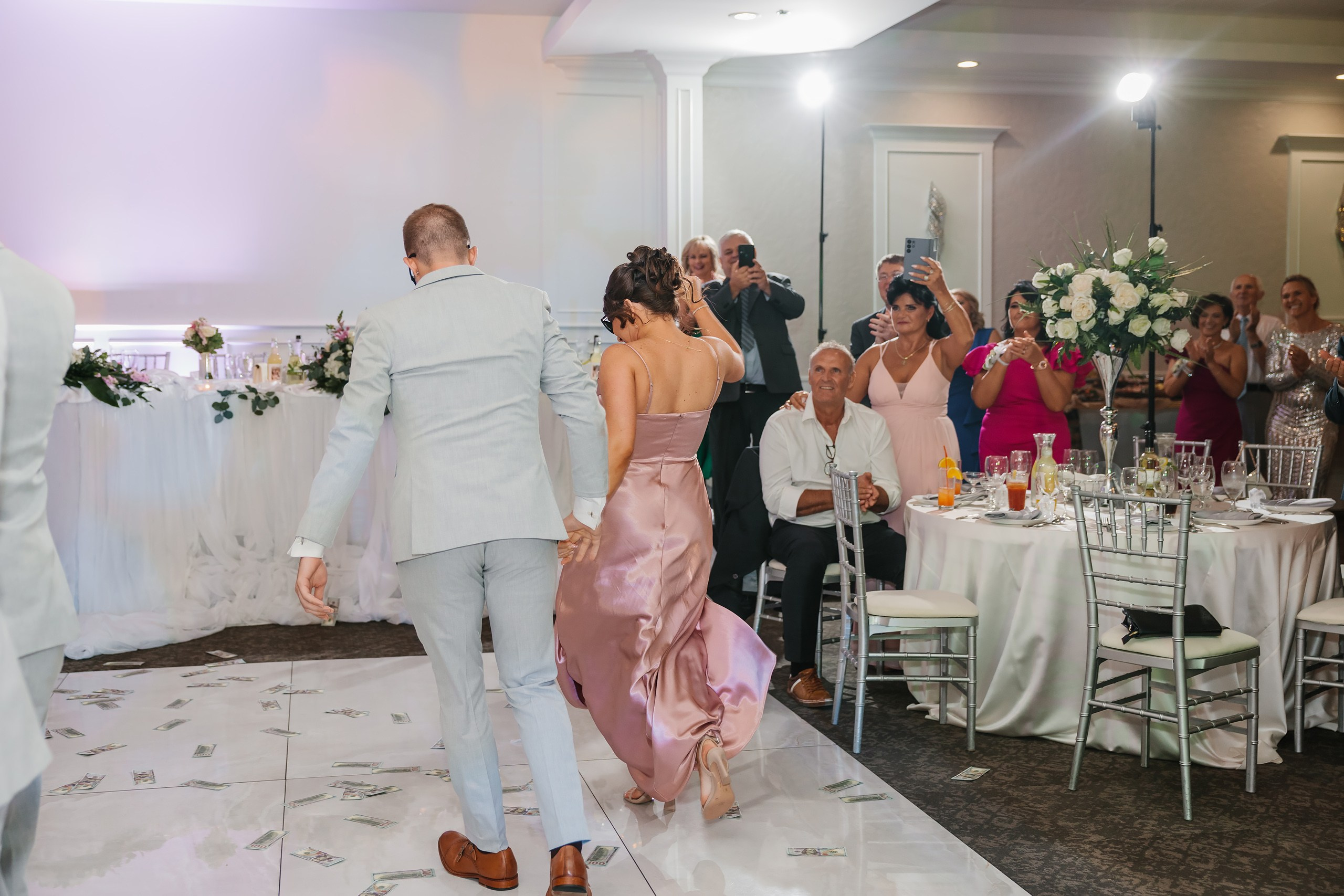 31.08.2024 Wedding. Wedding family event photographer in Chicago Nick Yushevich