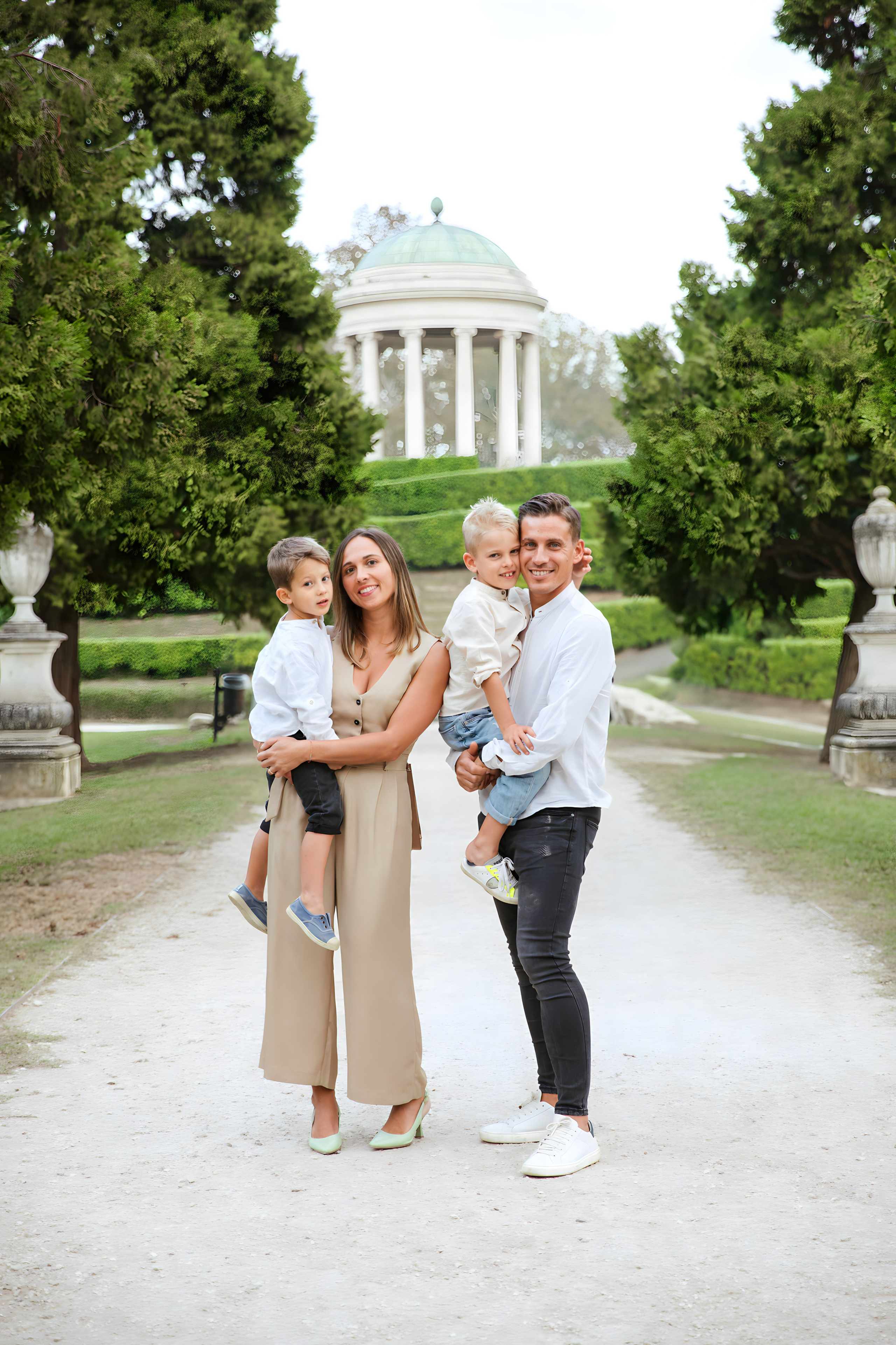 Maggie e la sua bellissima famiglia. Luci e Capricci Photography