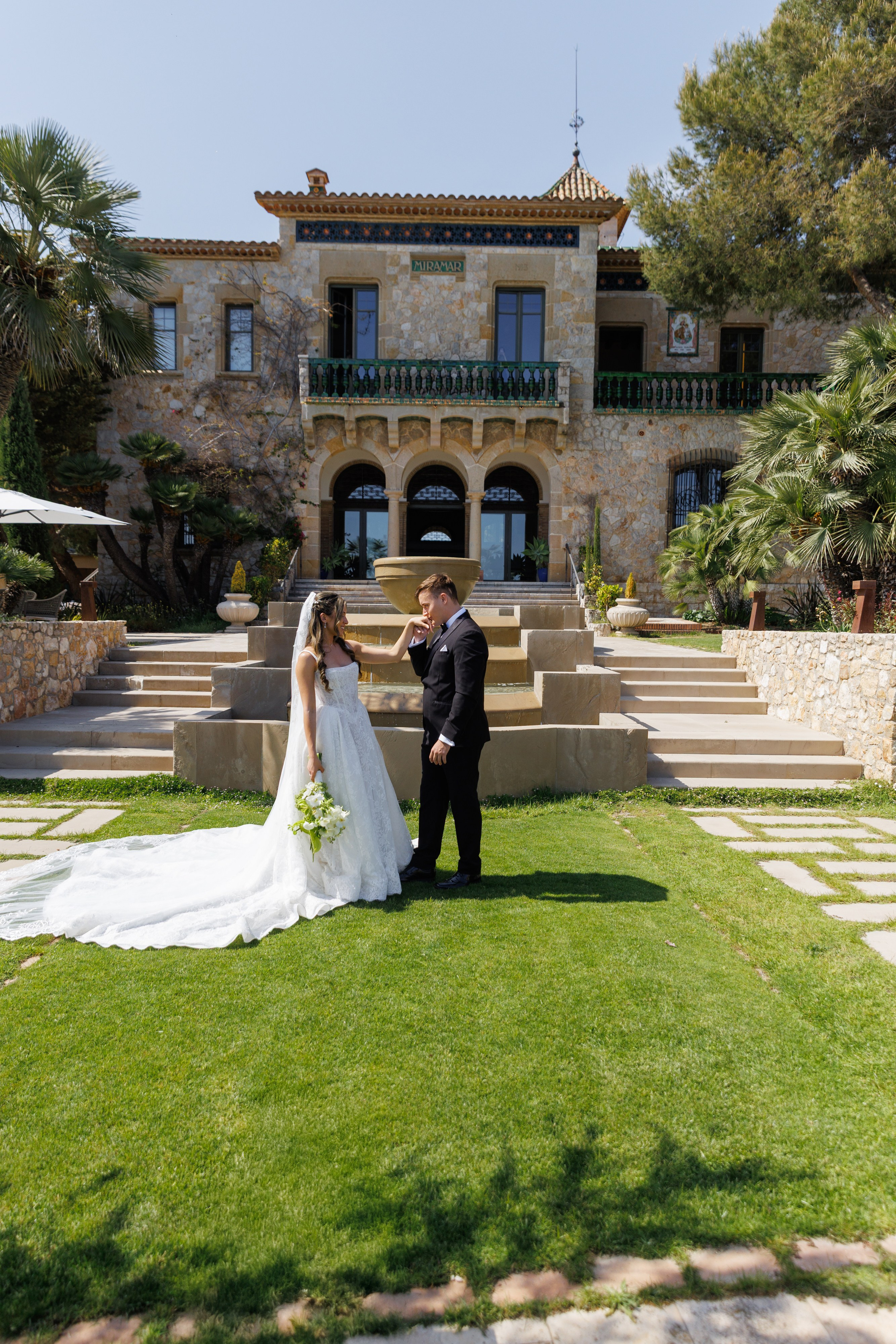 Barcelona Pre-wedding&Wedding Day. Iurkovski PHOTOGRAPHY in Europe. Luxury destination weddings and events