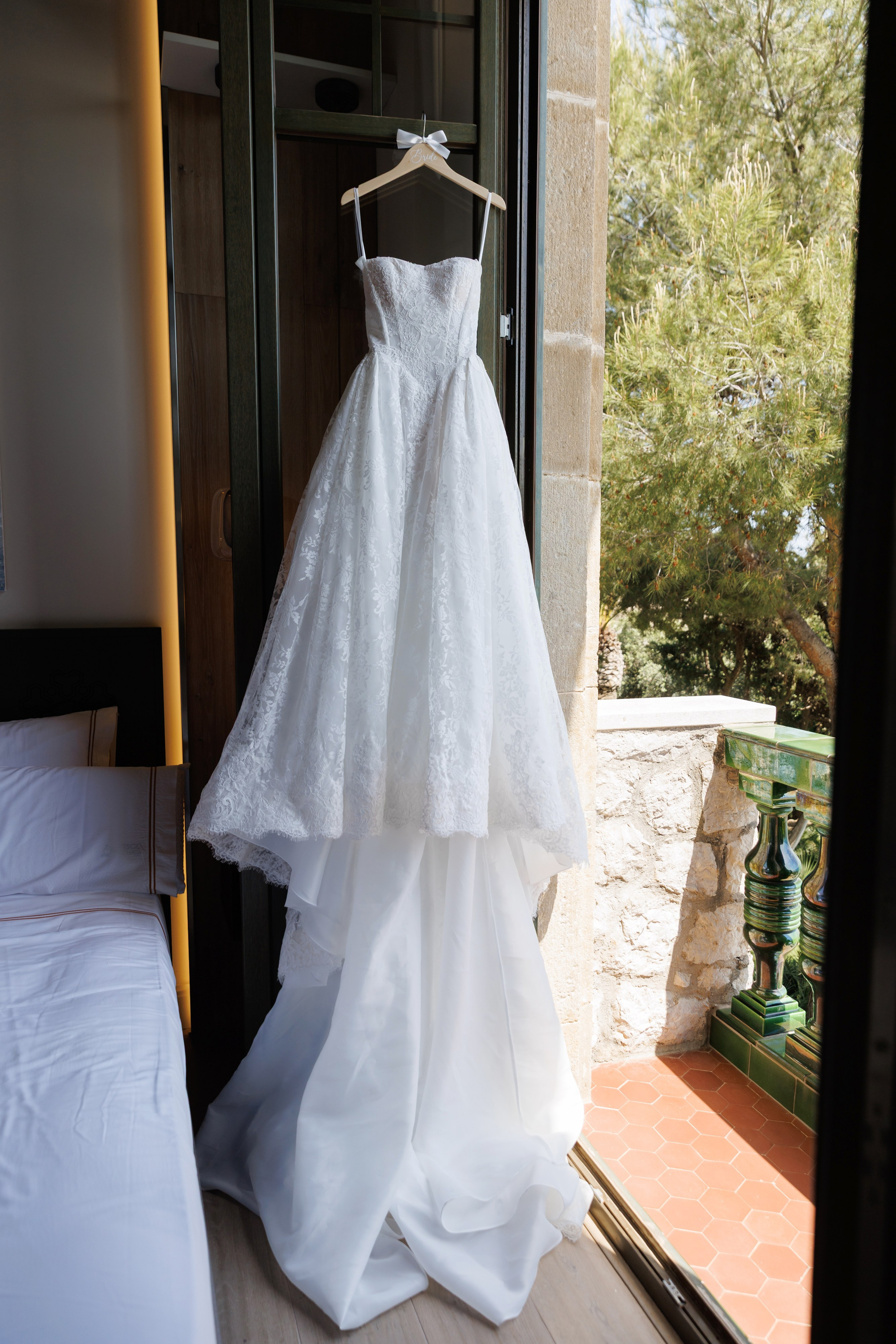 Barcelona Pre-wedding&Wedding Day. Iurkovski PHOTOGRAPHY in Europe. Luxury destination weddings and events