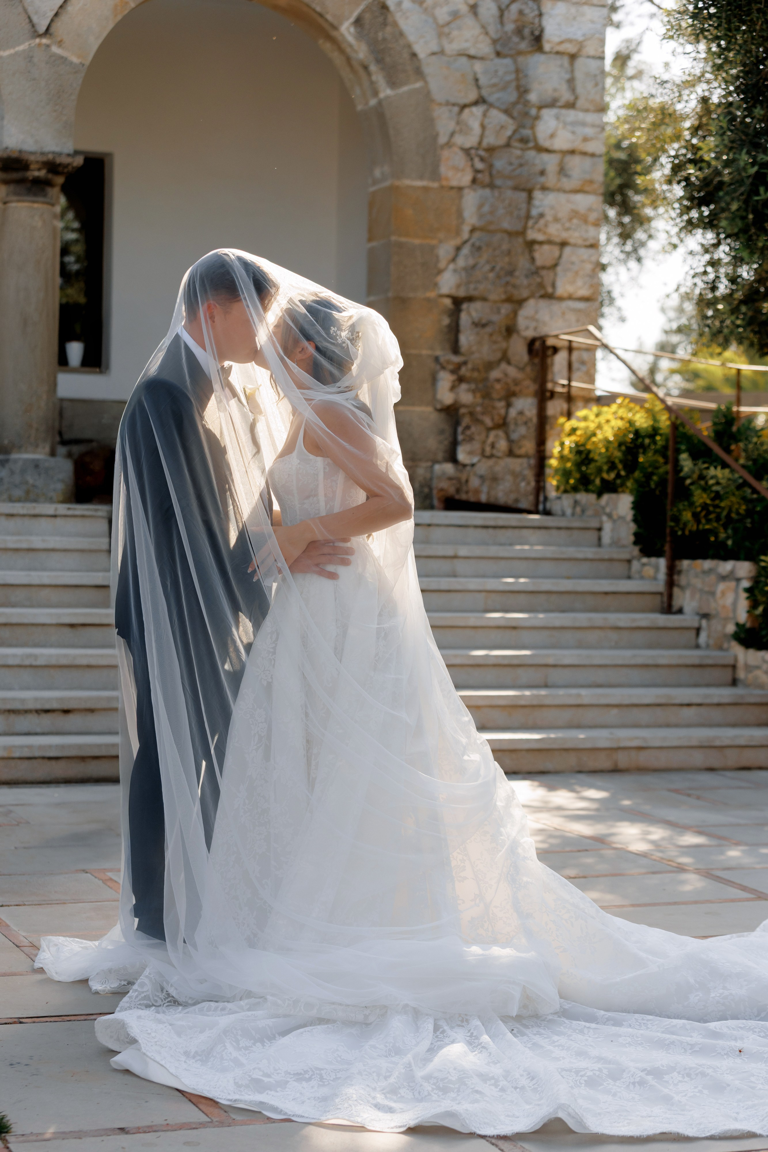 Barcelona Pre-wedding&Wedding Day. Iurkovski PHOTOGRAPHY in Europe. Luxury destination weddings and events