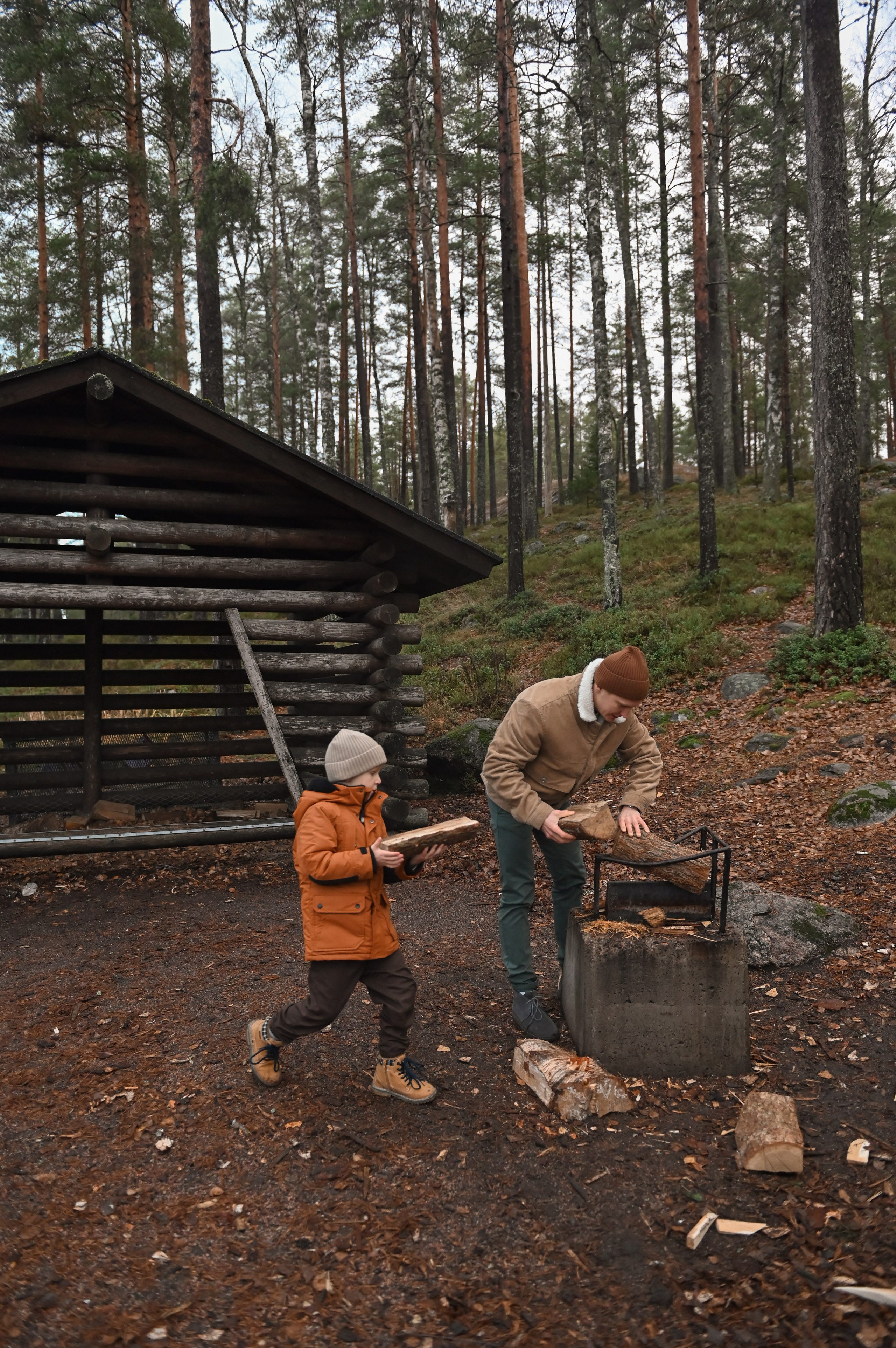 Пикник у озера. Детский и семейный фотограф в финляндии дина пулкка. контент фотограф