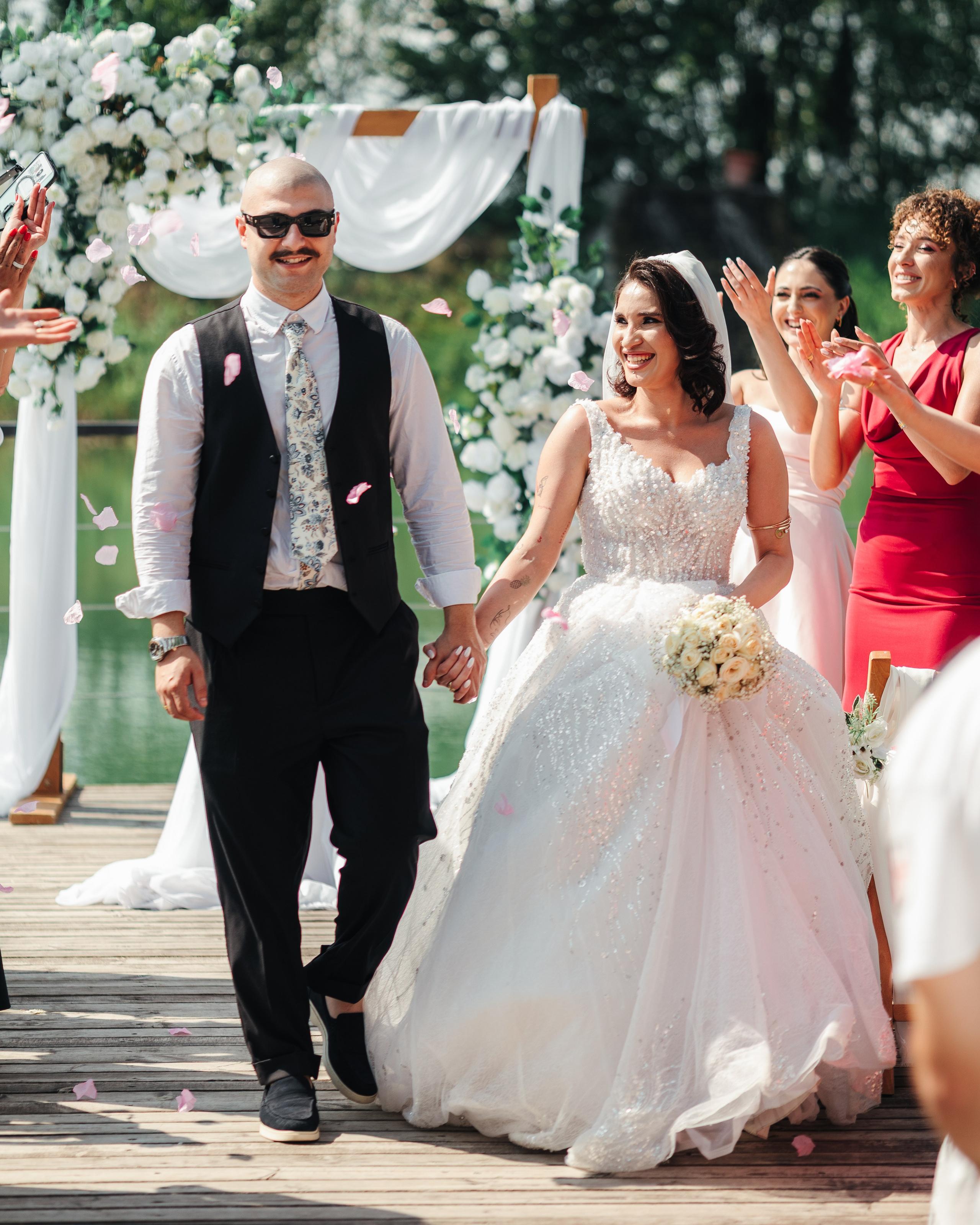 Nikusha & Tato. Bspander