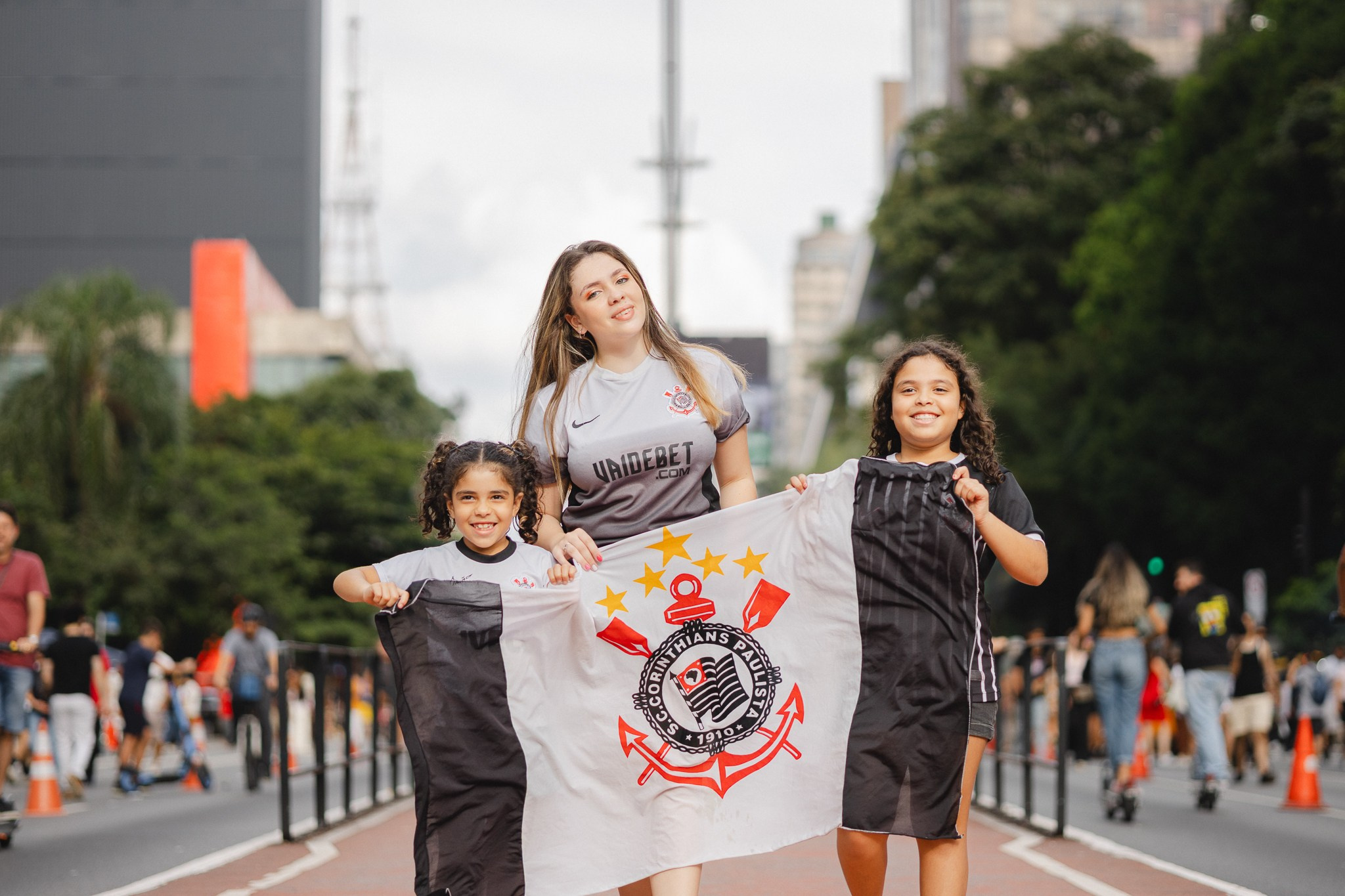 Fernanda Mello — 15 Anos. Clika Photo