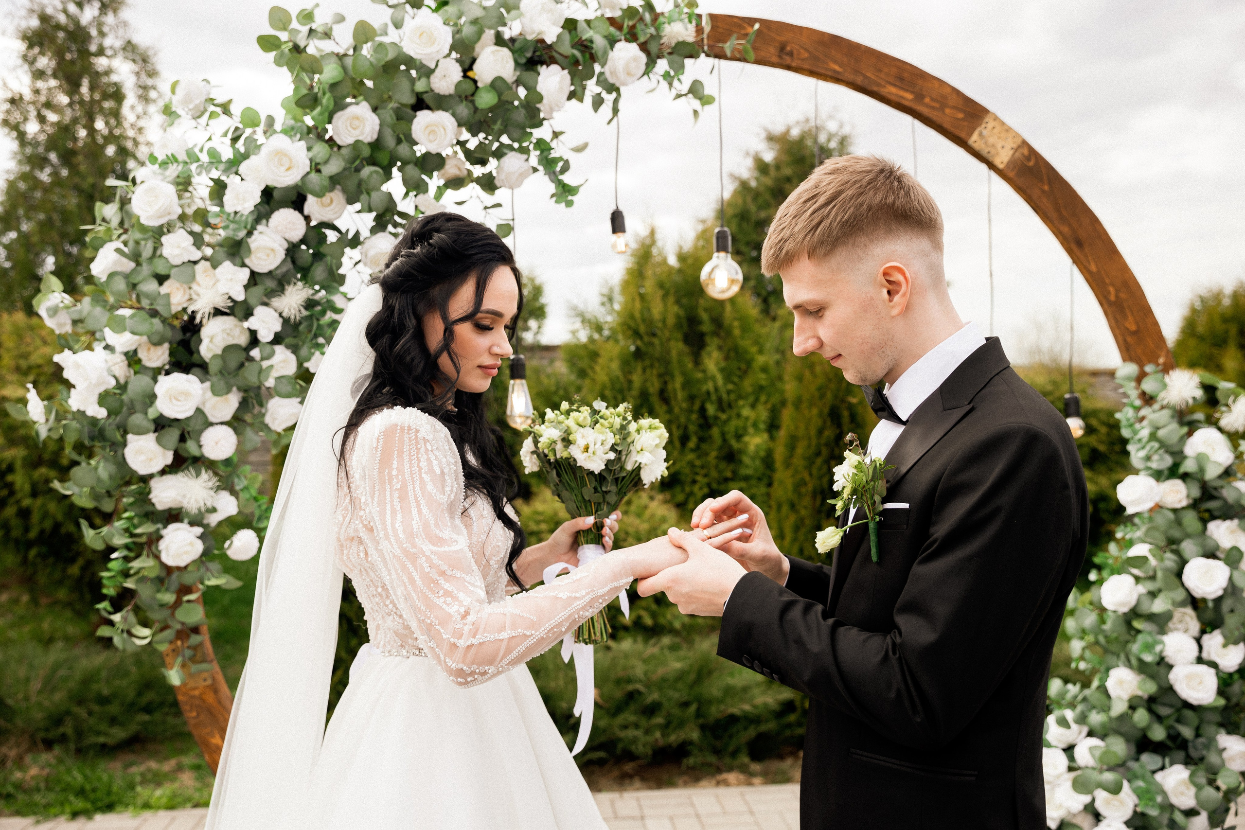 Irina Ermak Hudson Valley wedding photographer. Irina Ermak wedding photographer in New York