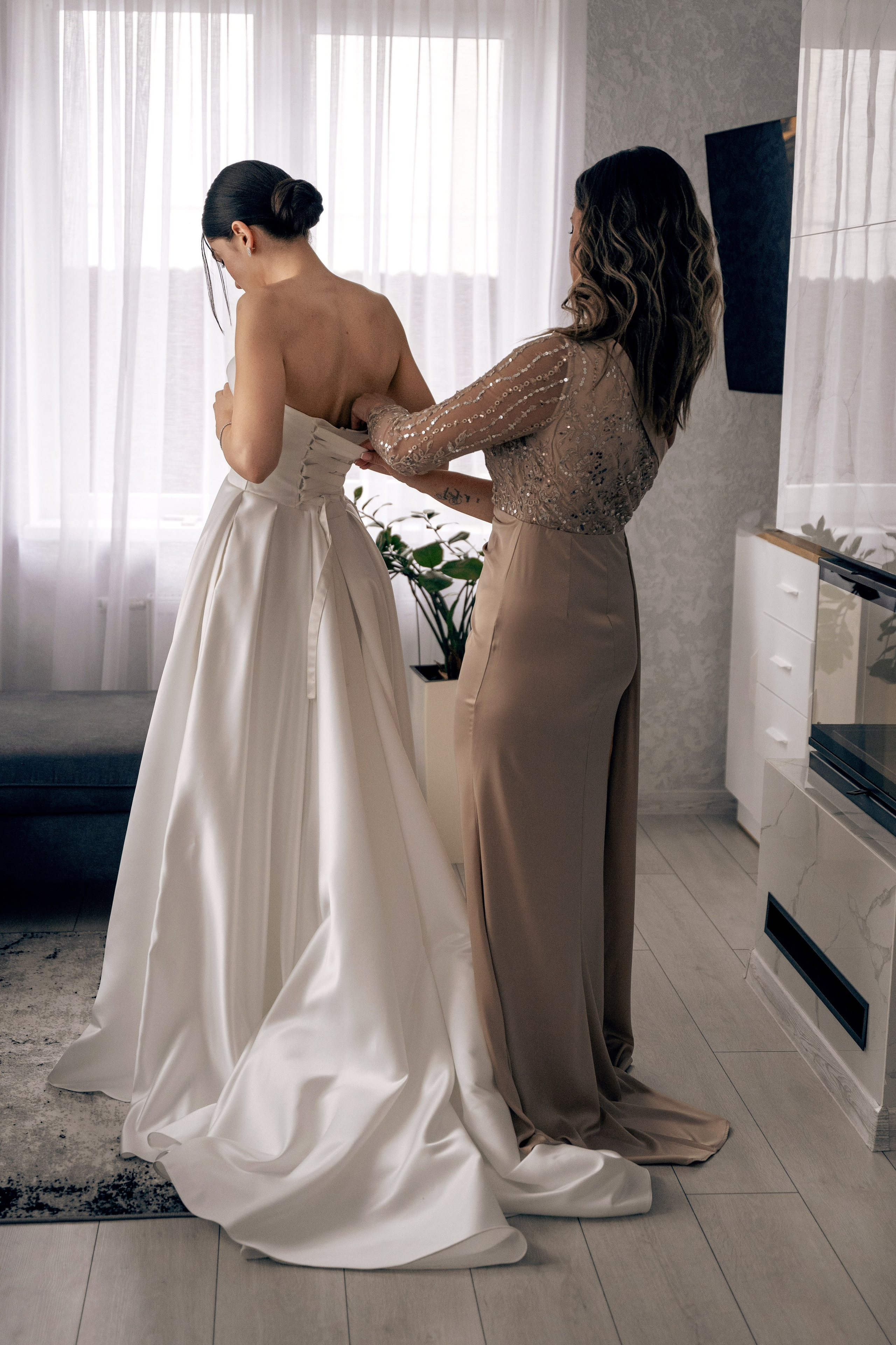 Подготовка невесты. Sākums