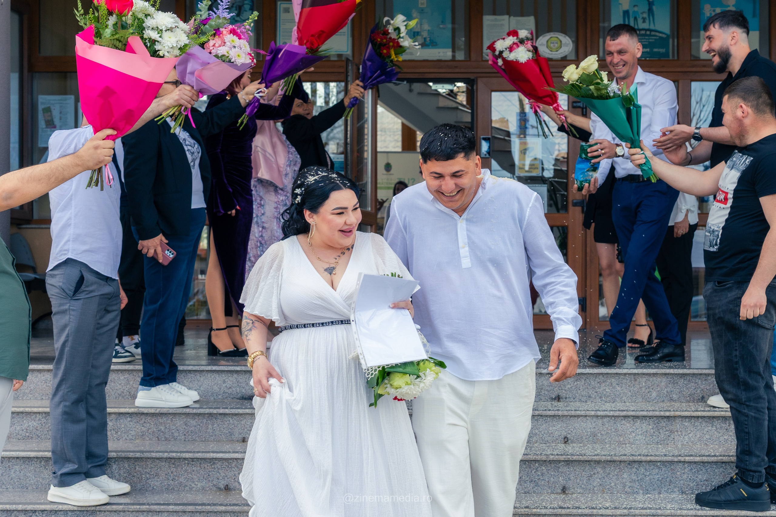 ADRIANA and MARIAN — CUNUNIE CIVILA. Z I N E M A