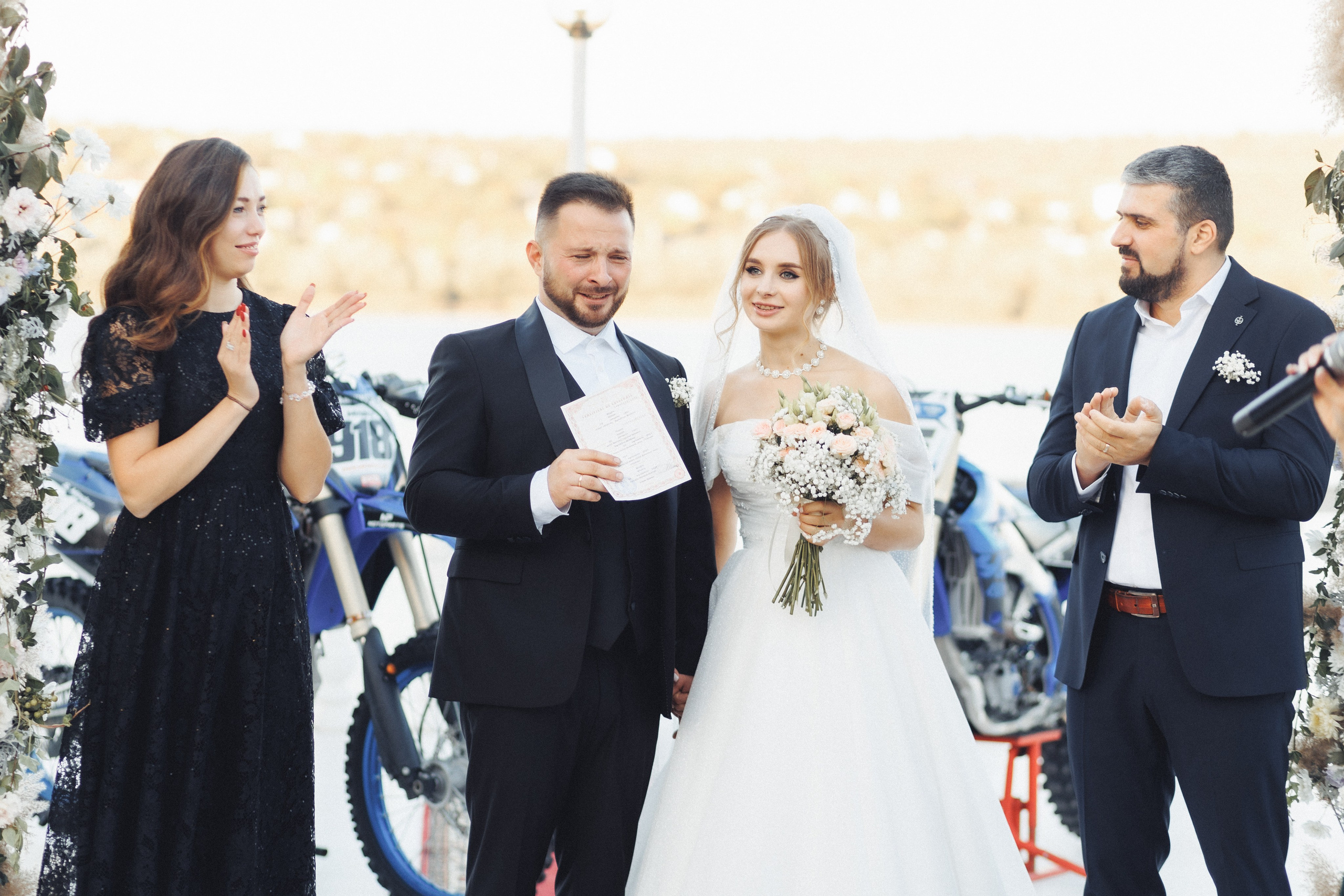 X & S. Fotograful evenimentului tău