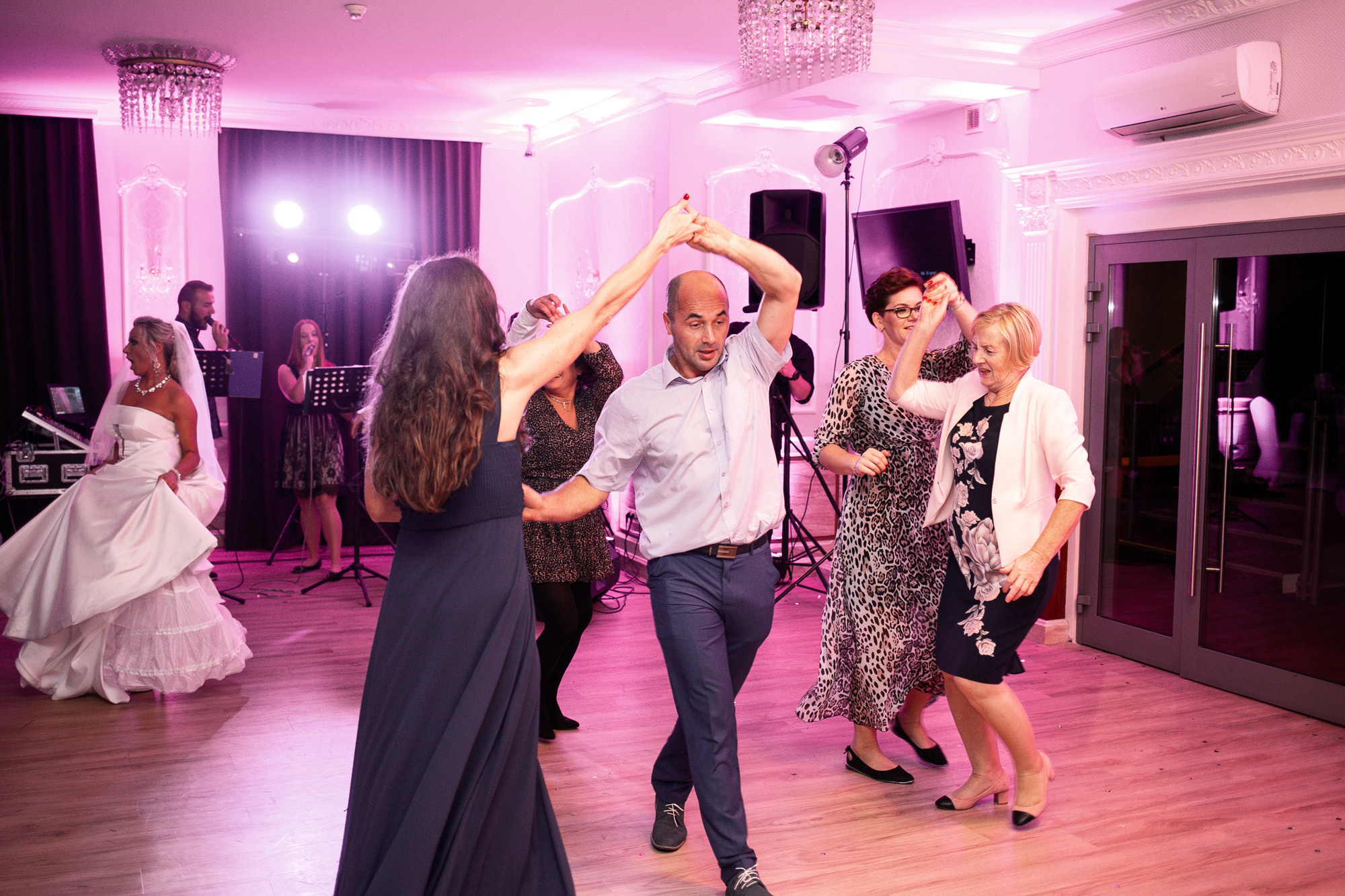 Wedding reportage | Alicja & Krzysztof. Dimitri Ilkov Photography — Capturing Life’s Moments in Edmonton, Cana