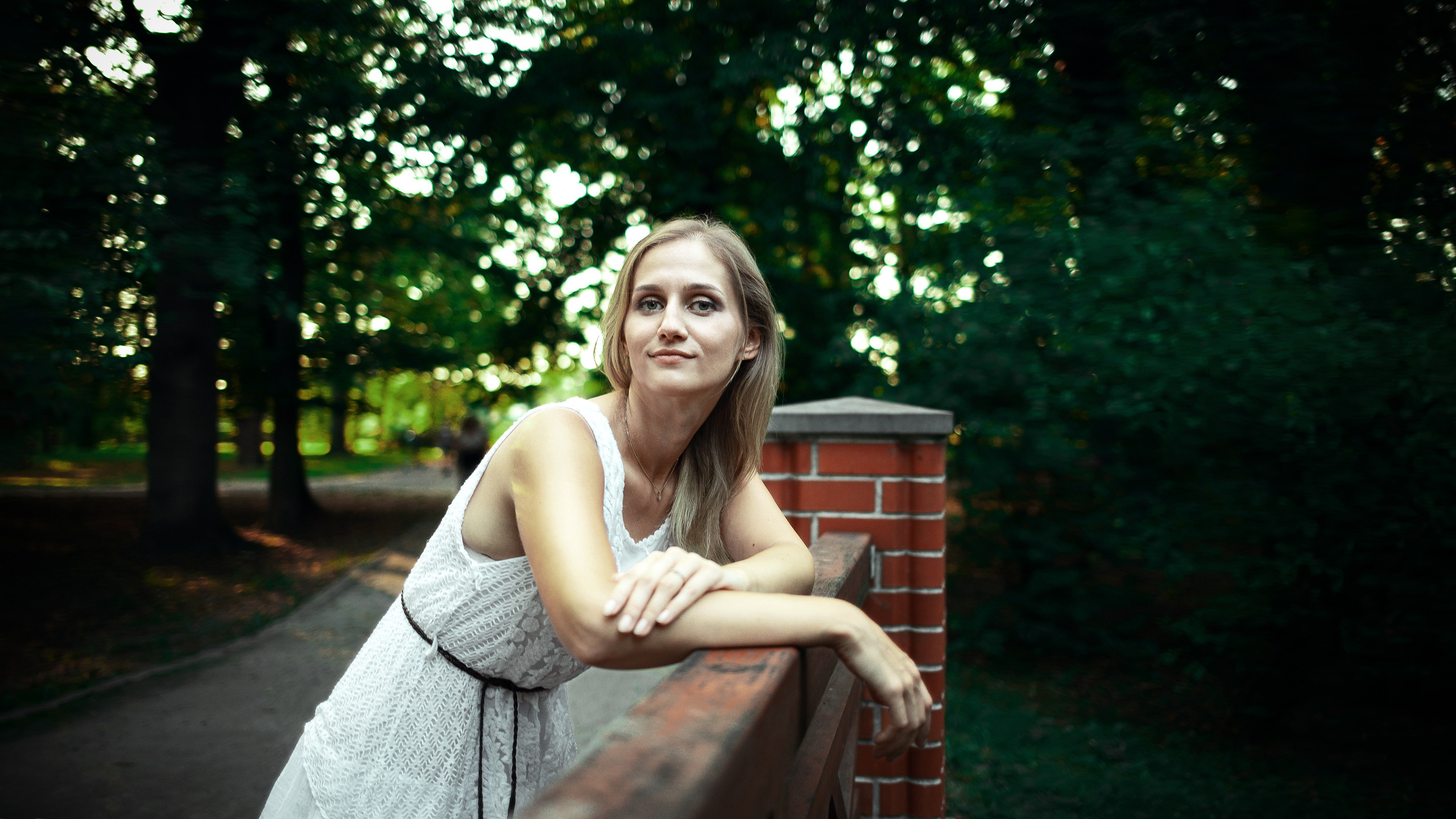 Monika | Outdoors photo session, Dimitri Ilkov photography. Dimitri Ilkov Photography — Capturing Life’s Moments in Edmonton, Cana