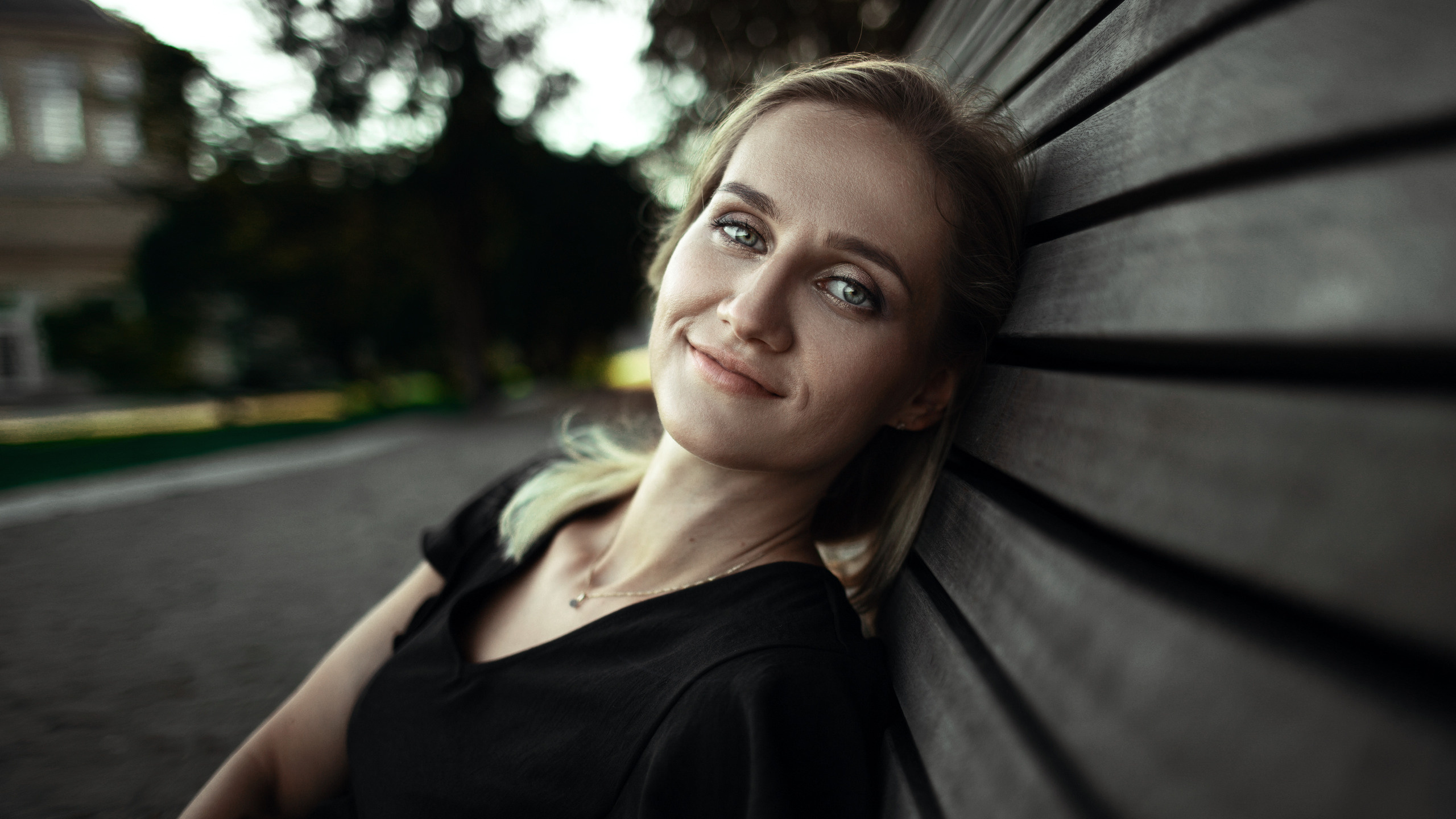 Monika | Outdoors photo session, Dimitri Ilkov photography. Dimitri Ilkov Photography — Capturing Life’s Moments in Edmonton, Cana