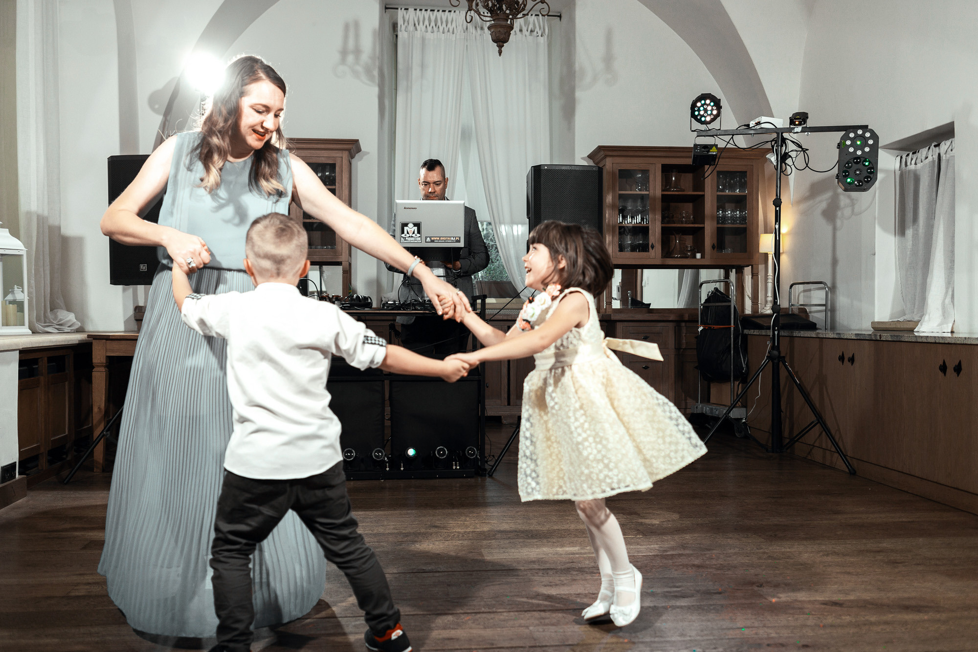 Wedding reportage | Łukasz & Izabela. Dimitri Ilkov Photography — Capturing Life’s Moments in Edmonton, Cana