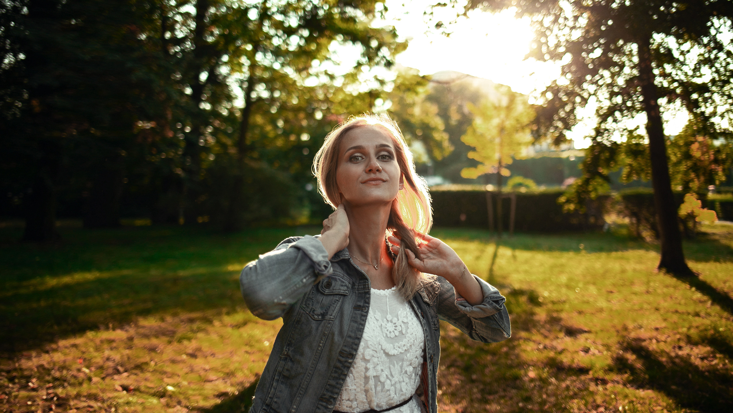 Monika | Outdoors photo session, Dimitri Ilkov photography. Dimitri Ilkov Photography — Capturing Life’s Moments in Edmonton, Cana