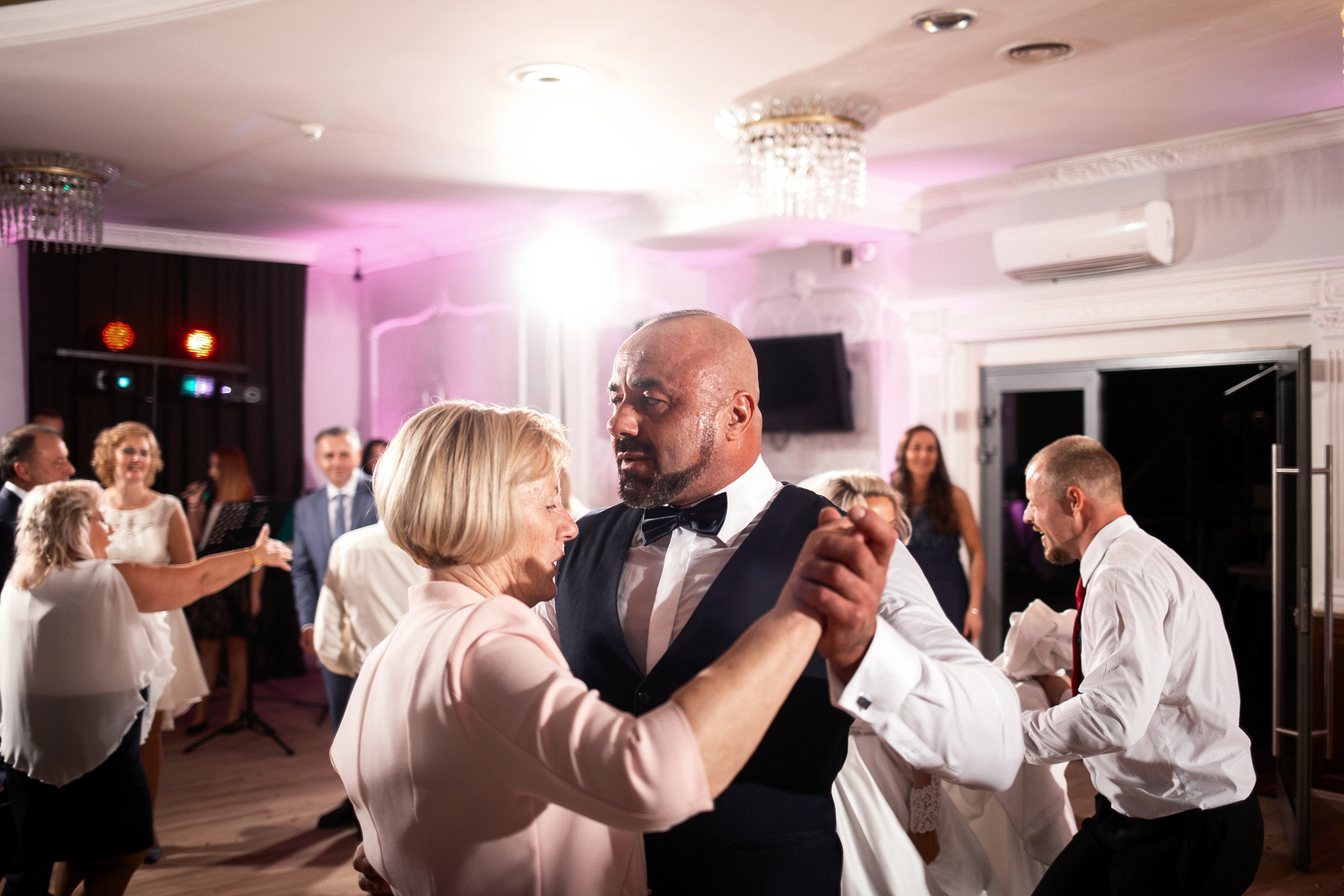 Wedding reportage | Alicja & Krzysztof. Dimitri Ilkov Photography — Capturing Life’s Moments in Edmonton, Cana