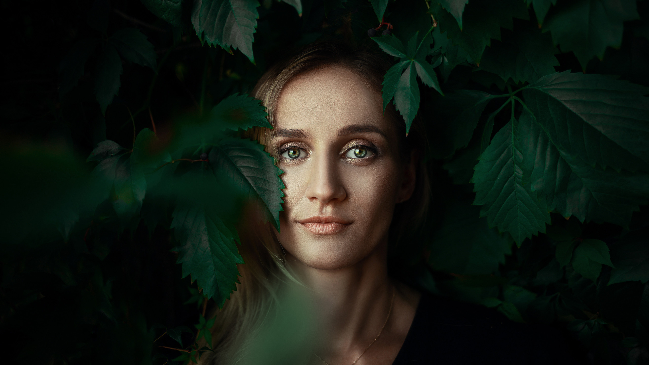 Monika | Outdoors photo session, Dimitri Ilkov photography. Dimitri Ilkov Photography — Capturing Life’s Moments in Edmonton, Cana