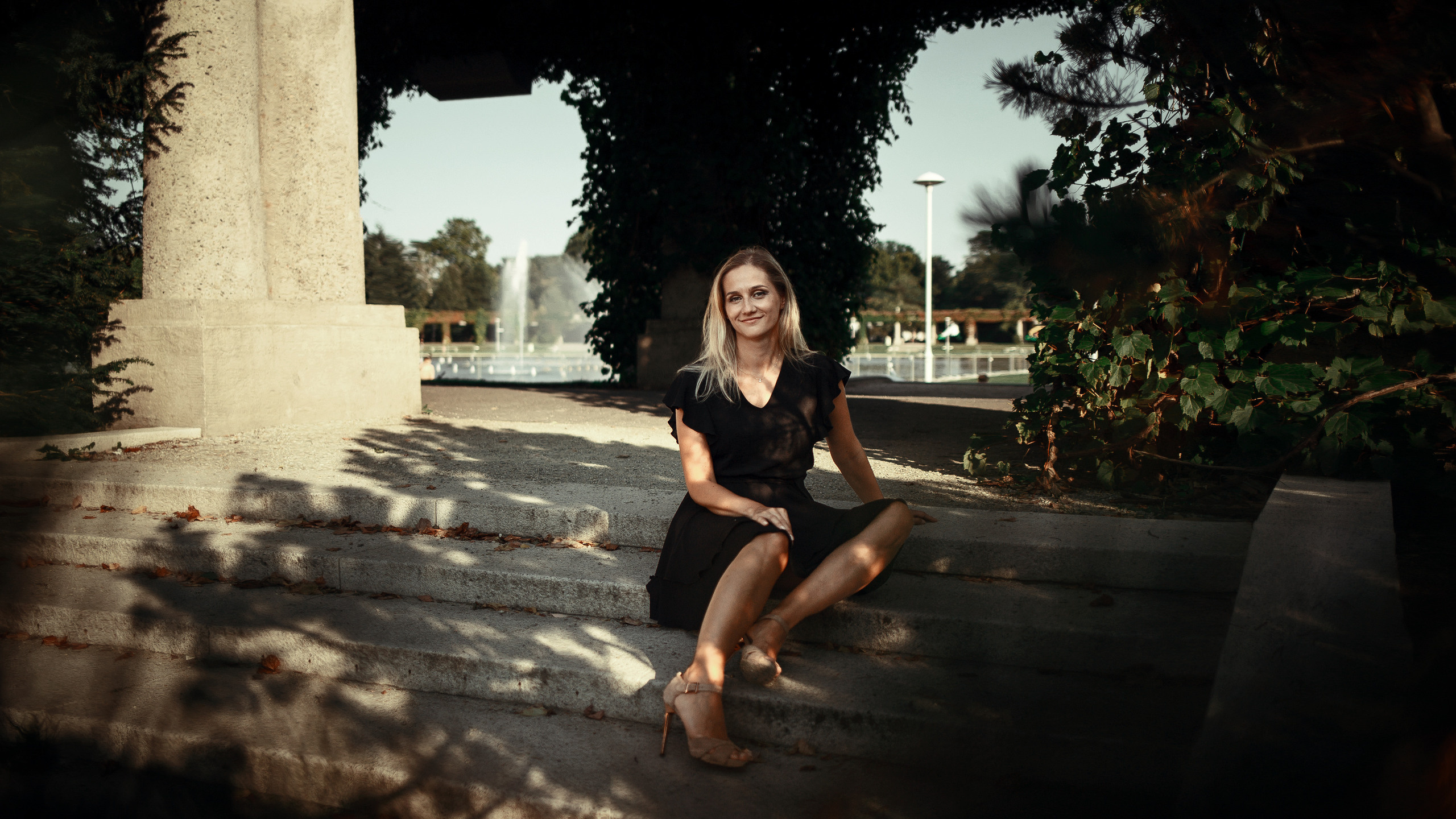 Monika | Outdoors photo session, Dimitri Ilkov photography. Dimitri Ilkov Photography — Capturing Life’s Moments in Edmonton, Cana