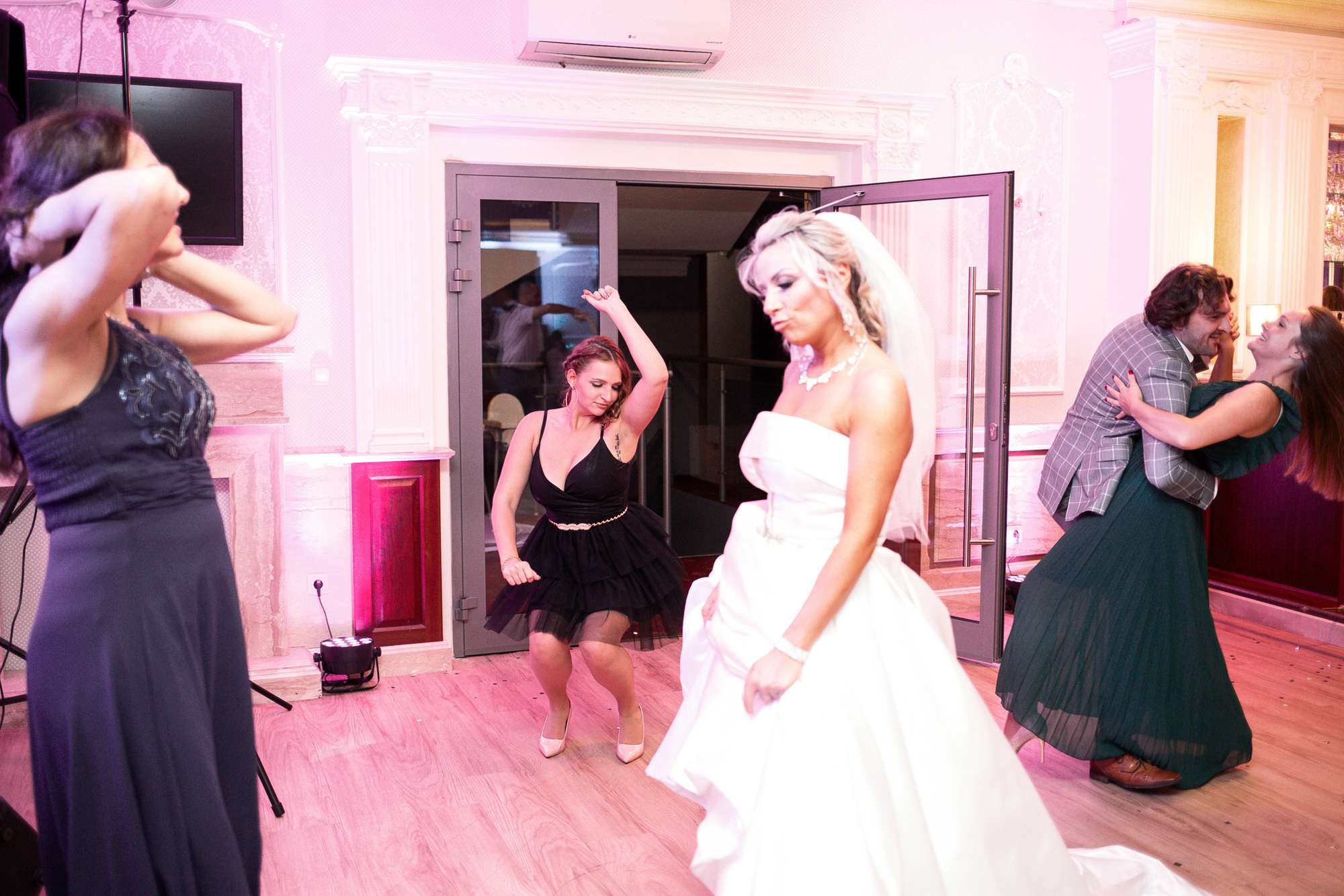 Wedding reportage | Alicja & Krzysztof. Dimitri Ilkov Photography — Capturing Life’s Moments in Edmonton, Cana