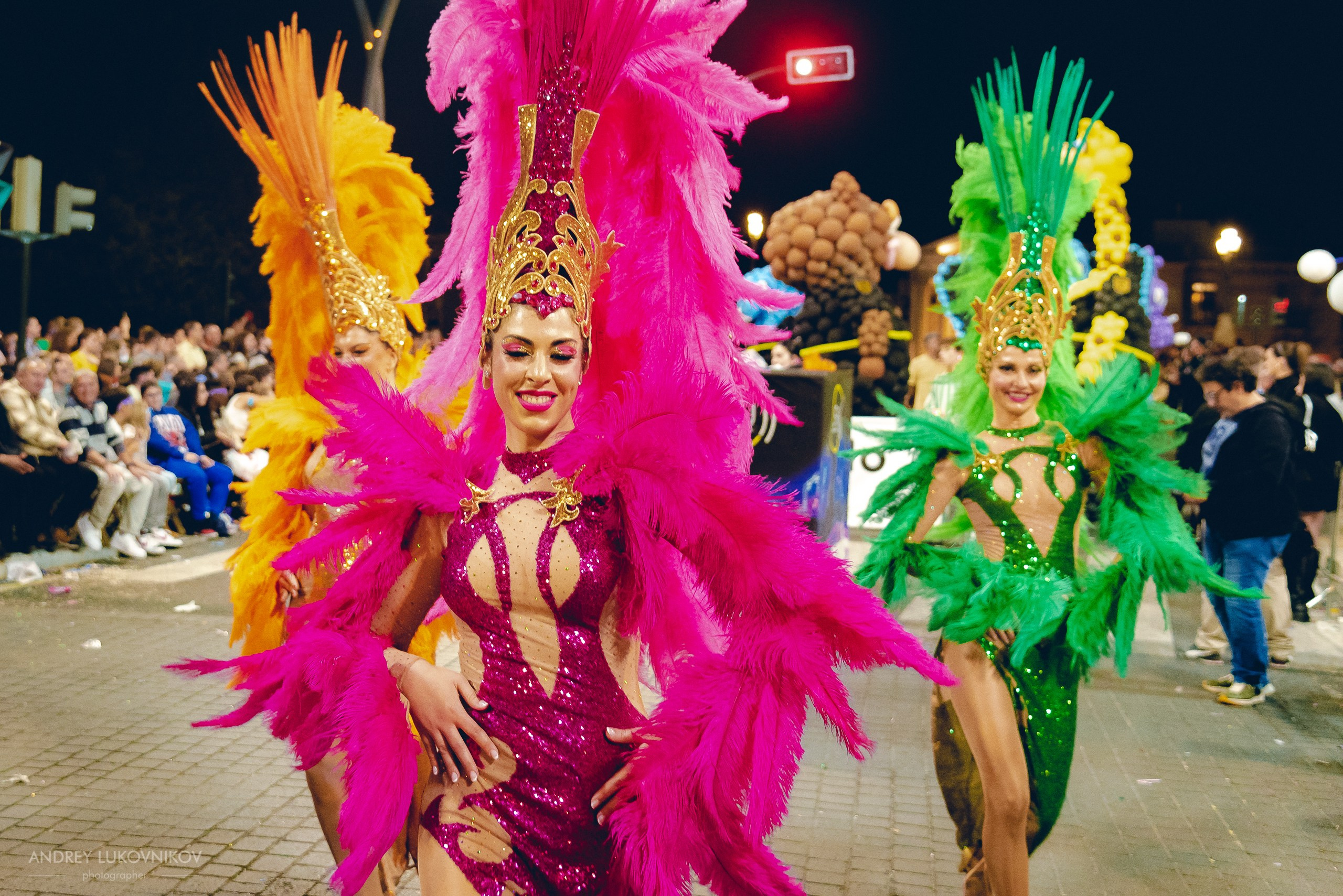 Photo report from the night carnival in Murcia | Reportage photographer Andrey Lukovnikov