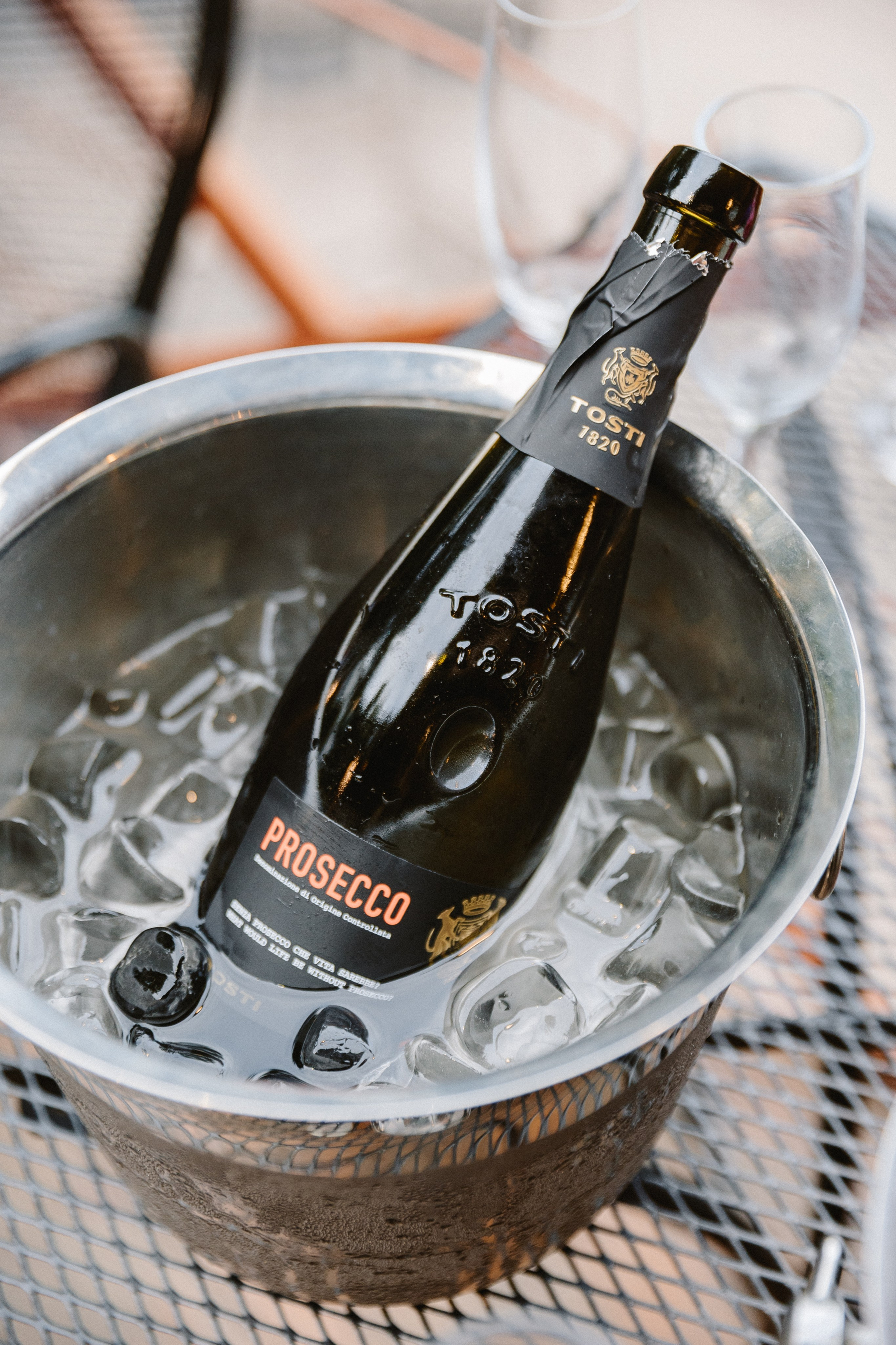 Alexandra & Koba. Photographer Anna Nazarenko