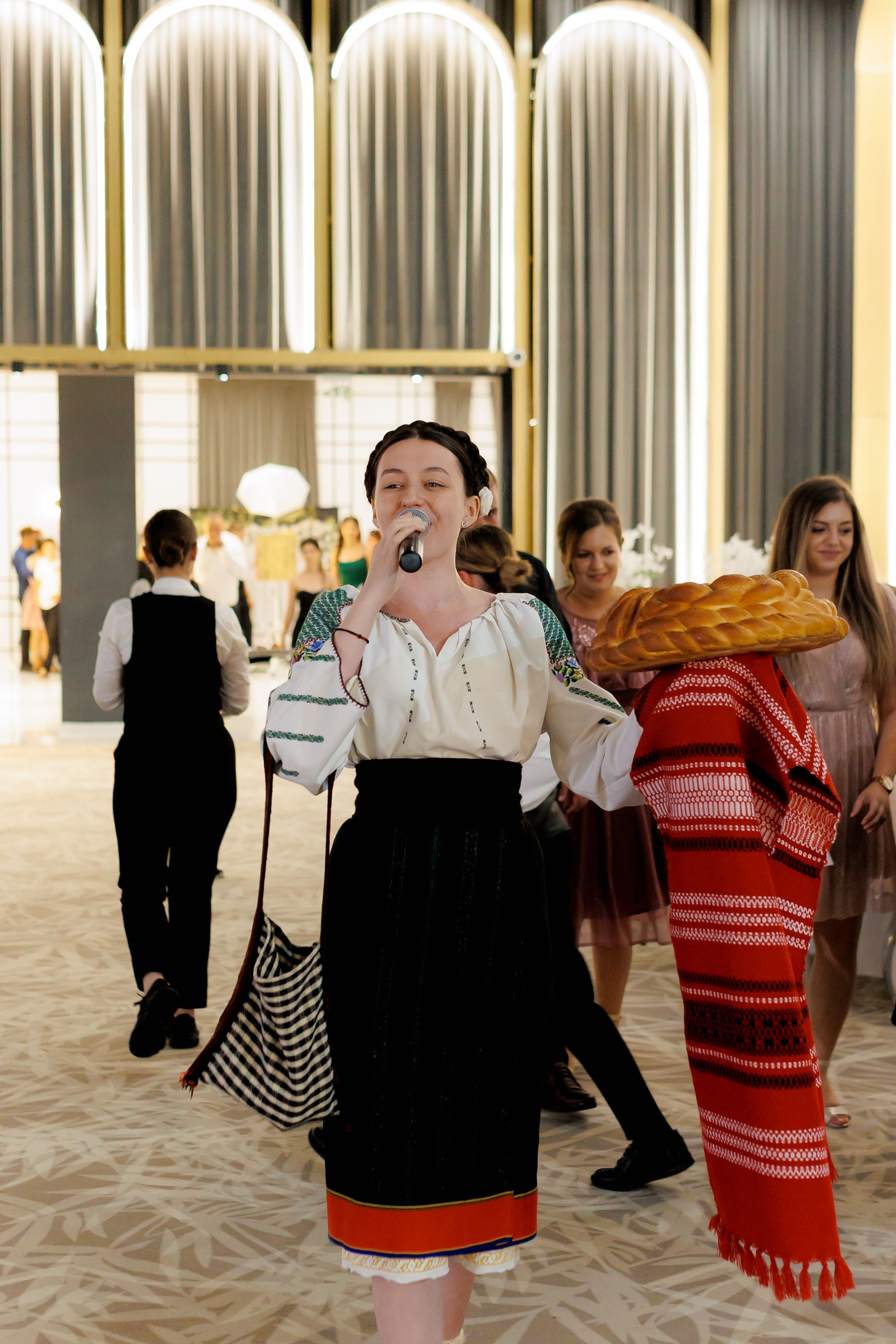 Nunta Nicoleta & Răzvan | Fotografie & Videografie Profesională. Servicii foto-video profesionale, pentru momente de neuitat