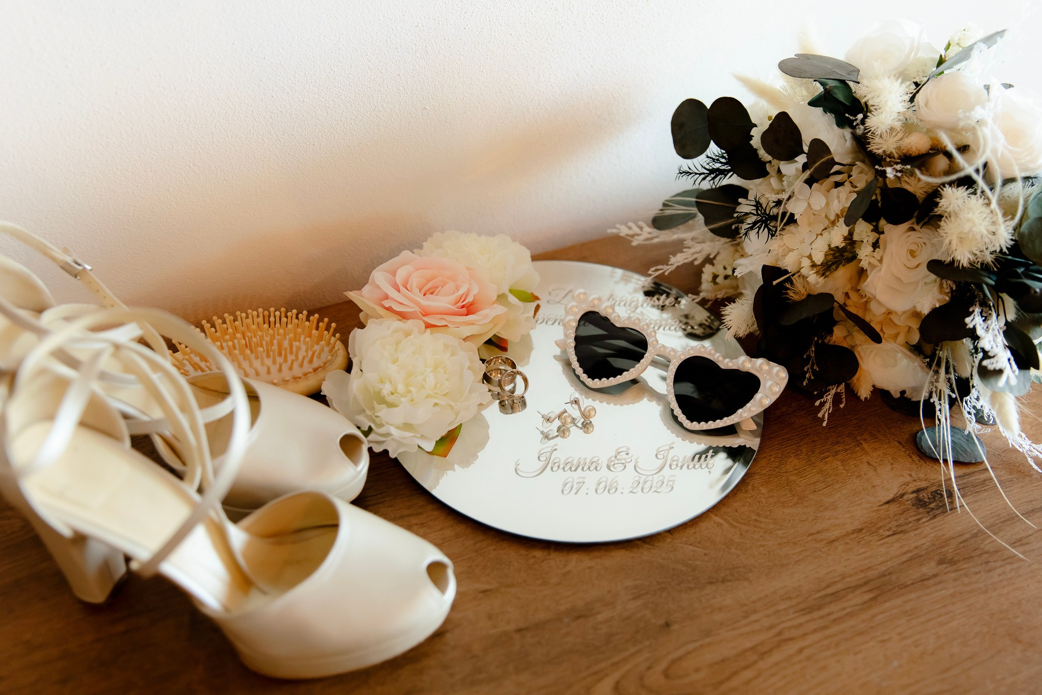 Ioana & Ionuț | Nuntă de poveste la Păstrăvăria Poiana din Mălini județul Suceava. Servicii foto-video profesionale, pentru momente de neuitat