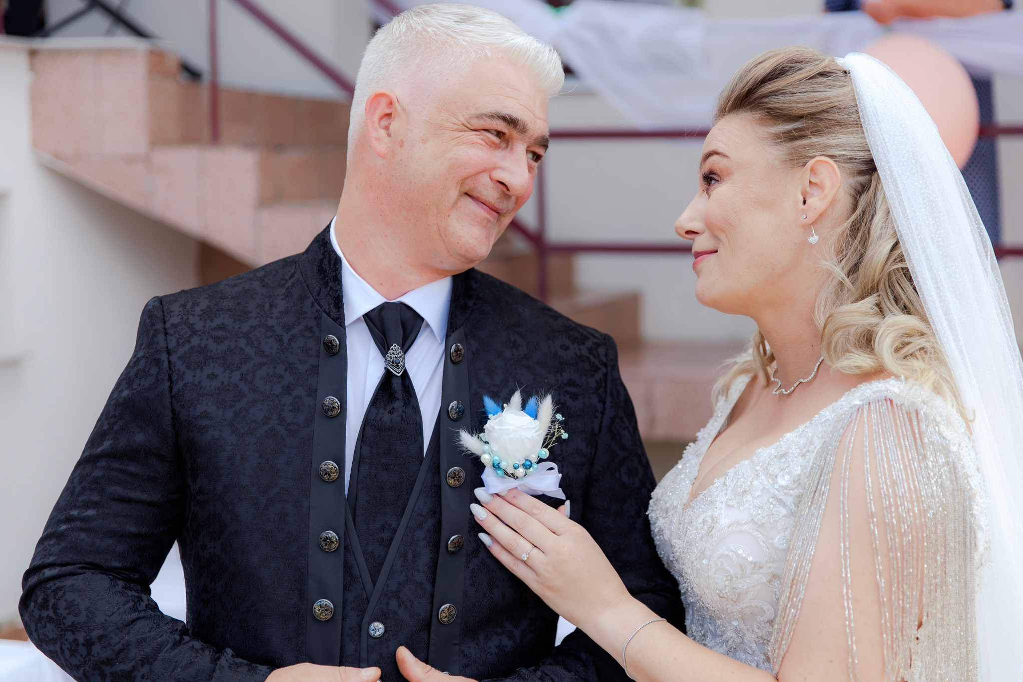 Mihai & Oana. Servicii foto-video profesionale, pentru momente de neuitat