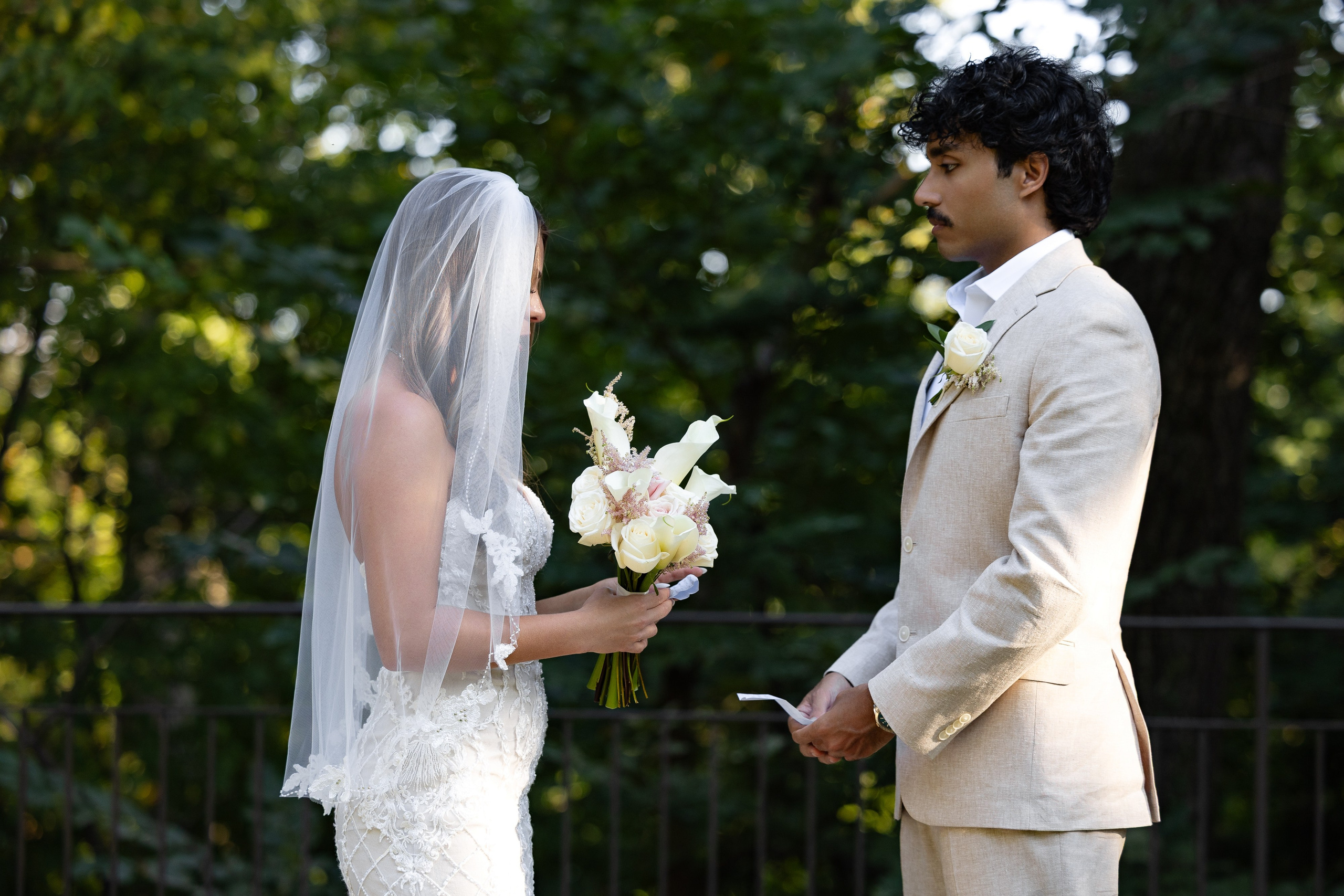 Nina and Arjun. Intimate Elopement in Washington DC. Photographer Anastasia Nagibina
