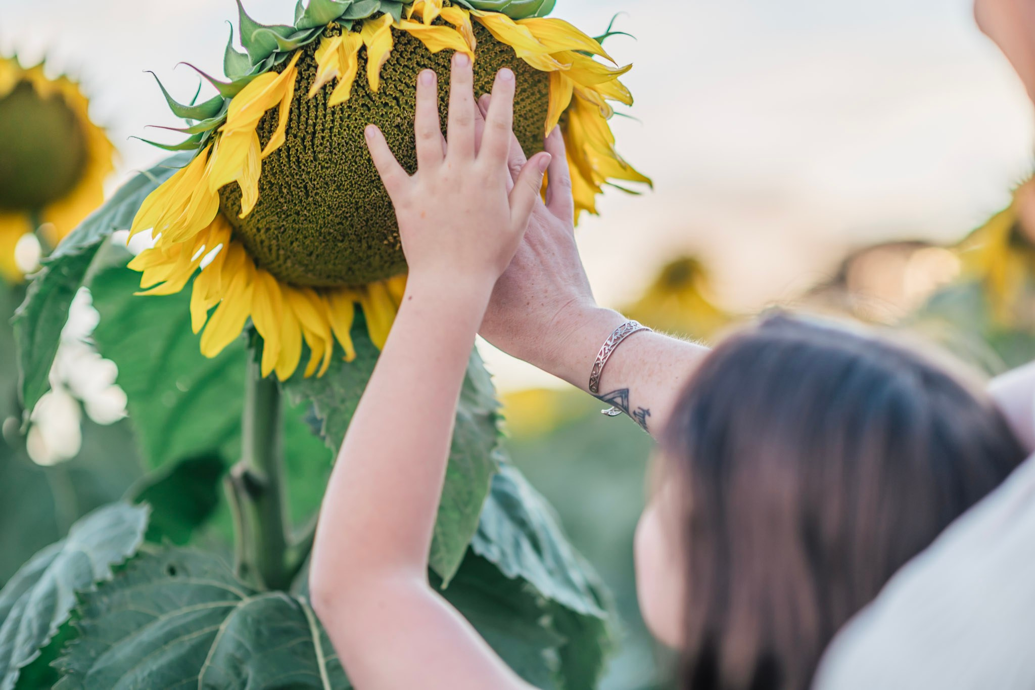Mel & Trinity. Cindy Law | Vacation & Lifestyle Photographer in Melbourne