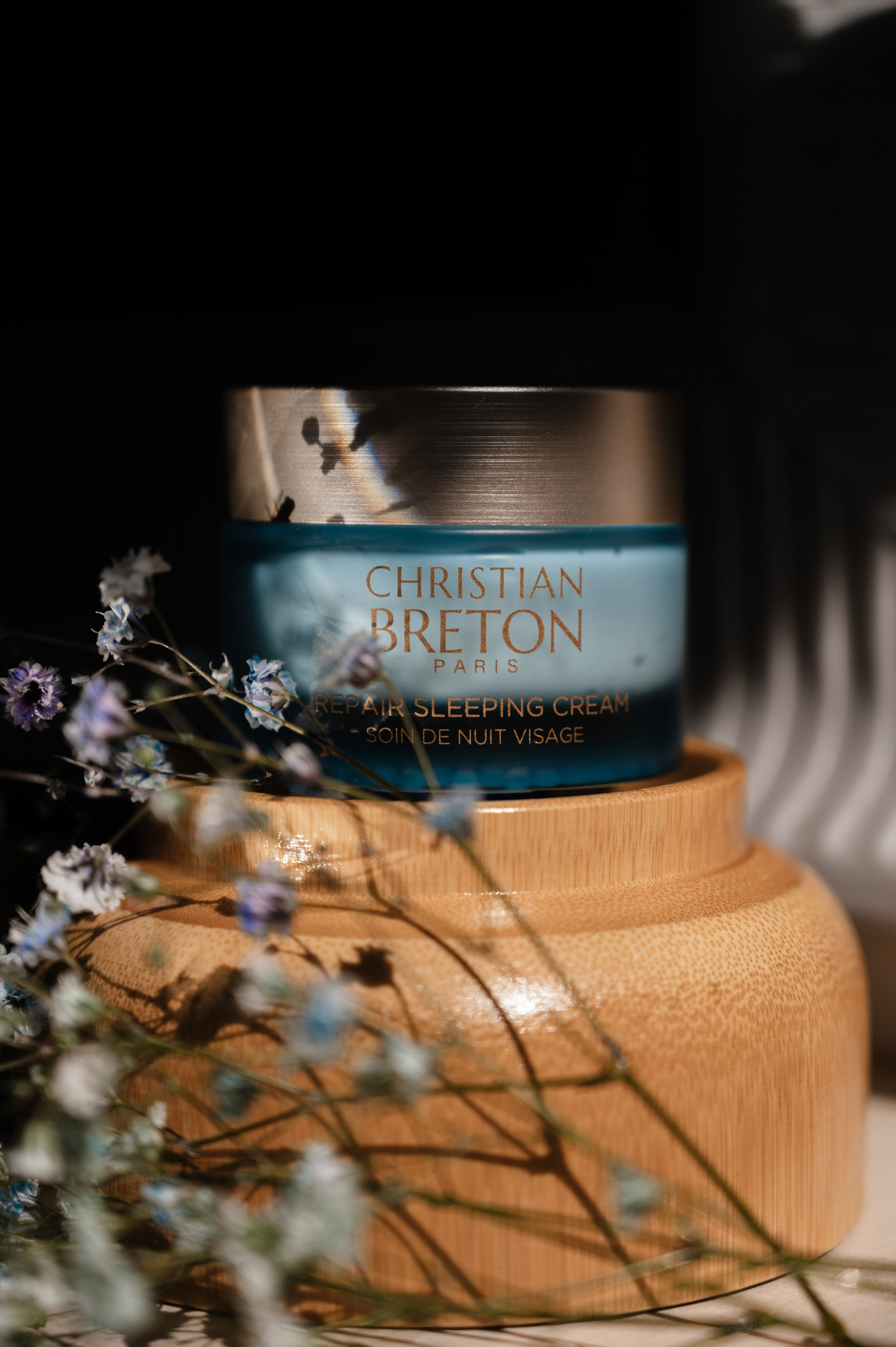 Skin&Care beauty shop. ANNA-MARIA PHOTO CONTENT CREATOR — фотограф, эстет, художник и визуальный эксперт в Instagram, работающий в Праге