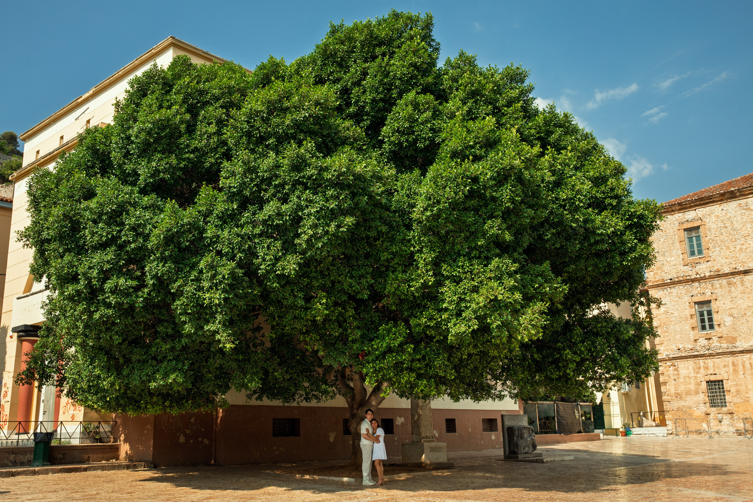 Ariana & Richard (USA). Photographer Anya Khasapi. Nafplio, Greece