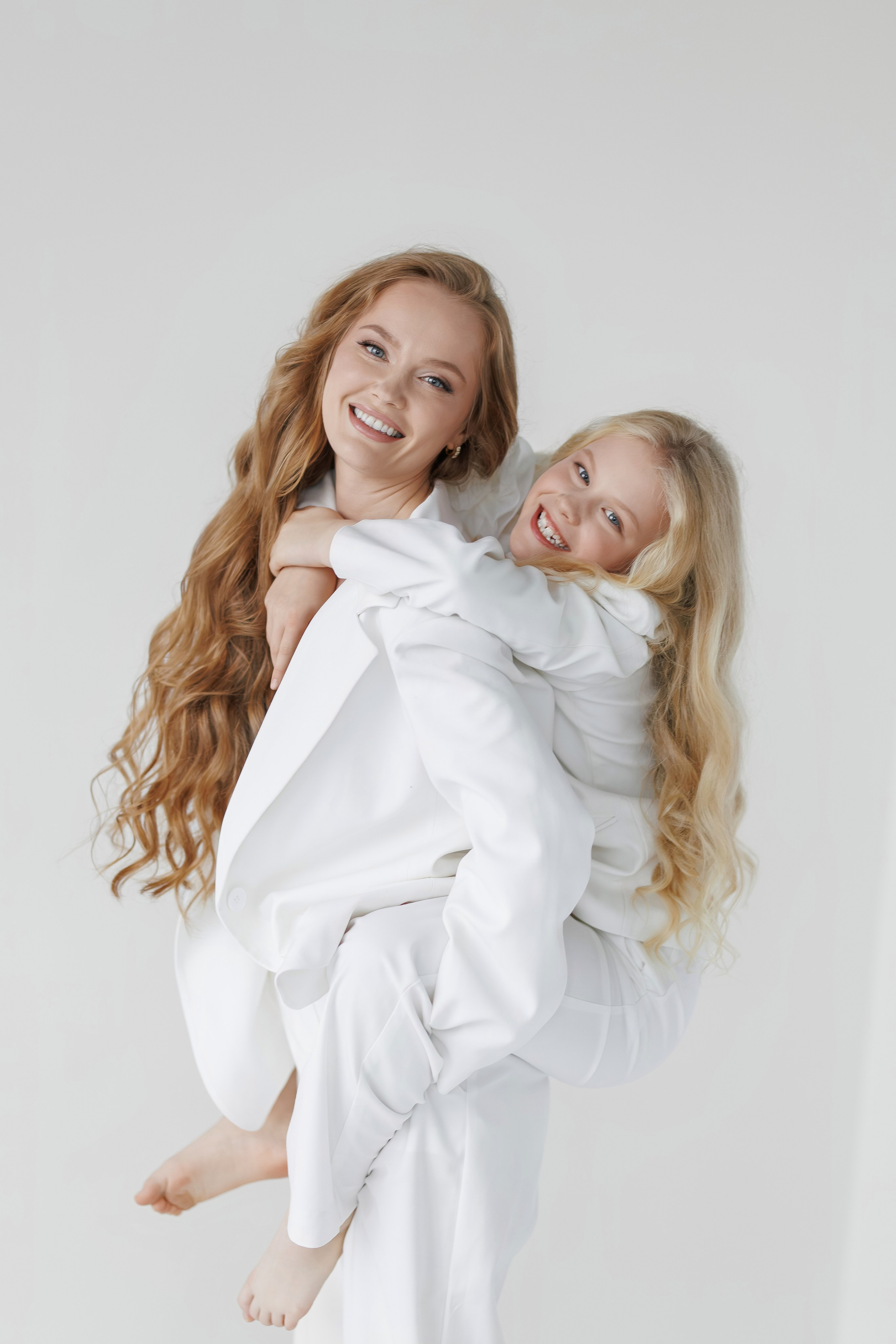 Ola & Lizi. Fotograf ślubny i rodzinny w Krakowie Yana Klymova