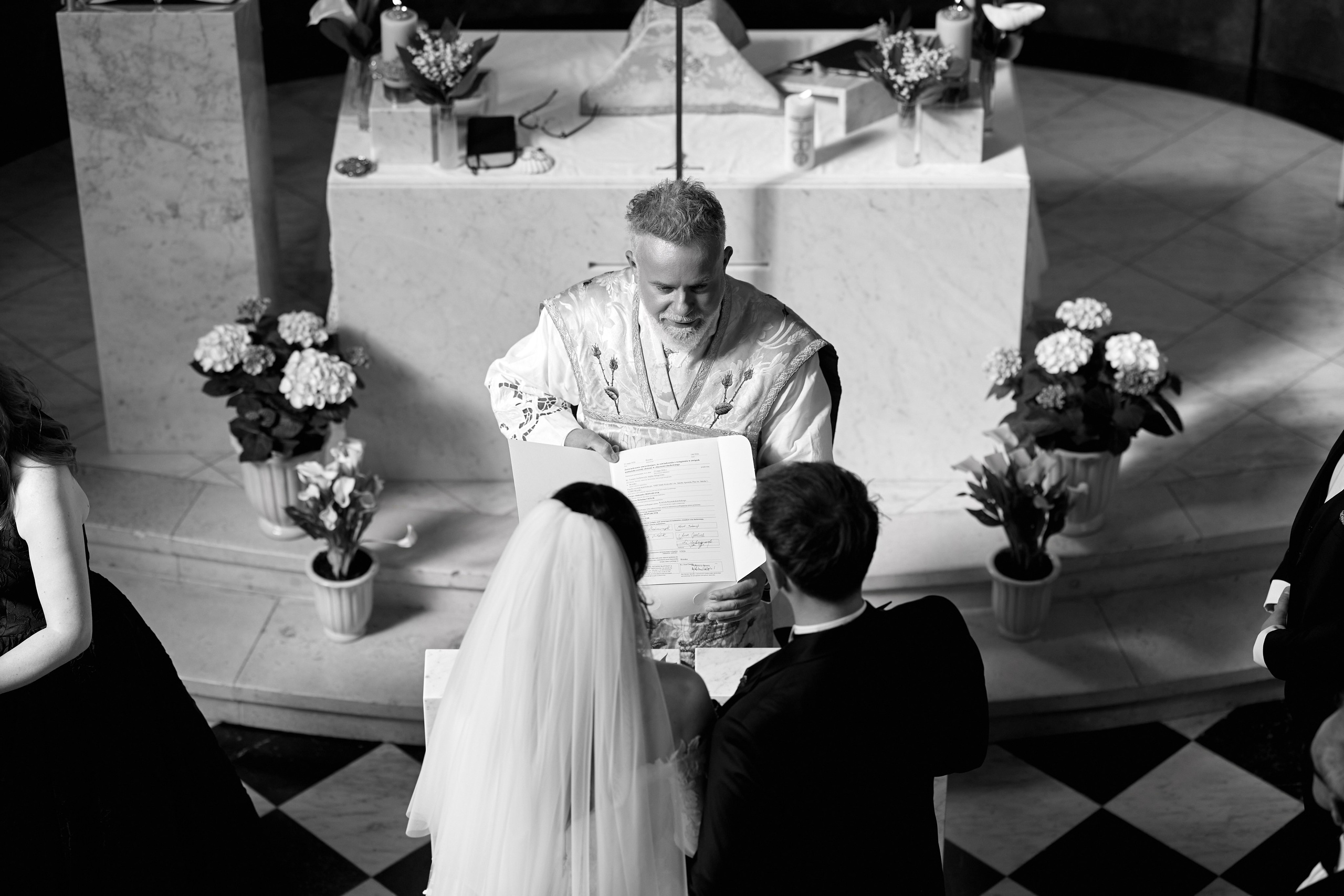 Wiktoria & Kacper. Pałac Goetz. Fotograf ślubny i rodzinny w Krakowie Yana Klymova
