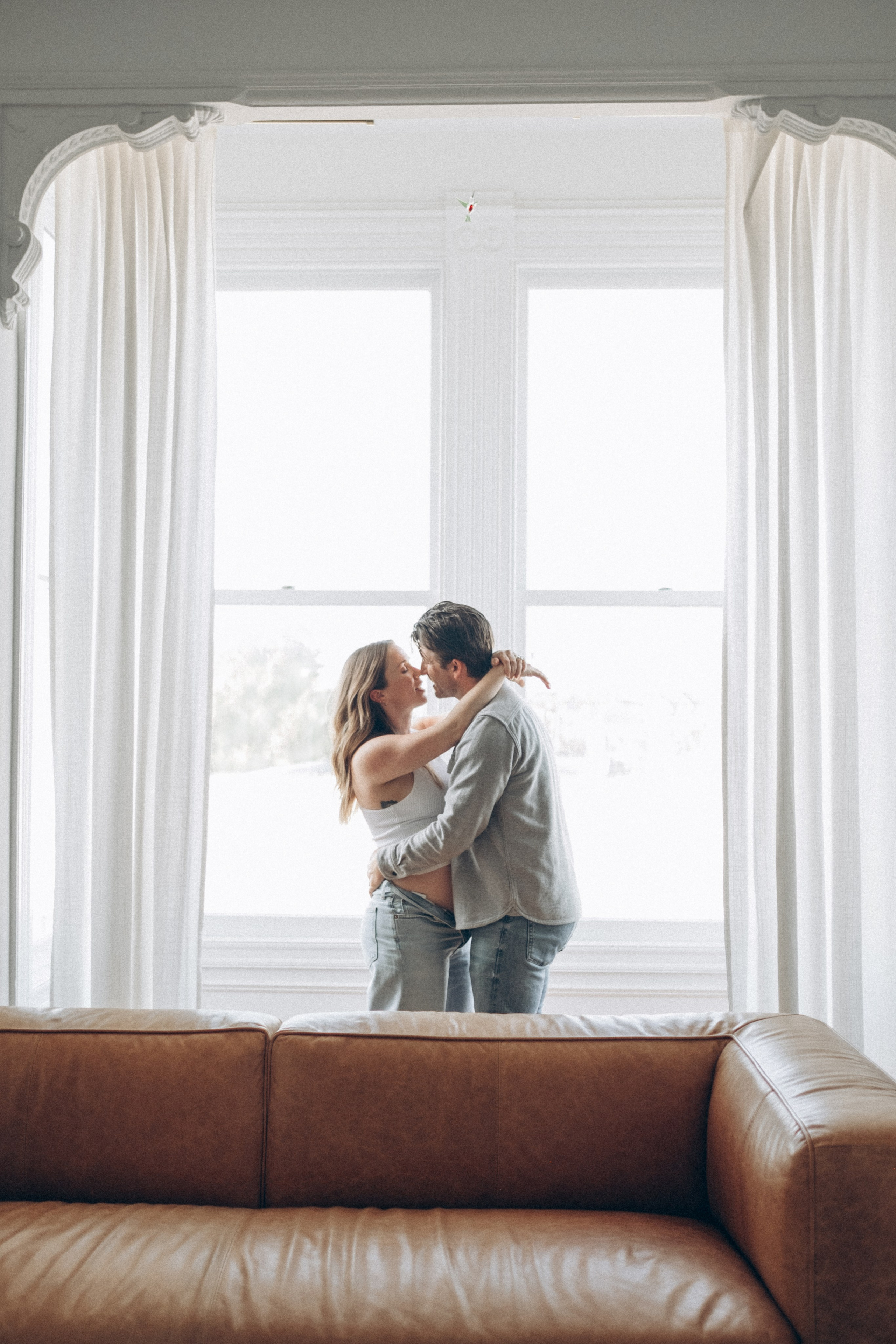 K. Love story and family photographer in San Francisco Oksana Shvets