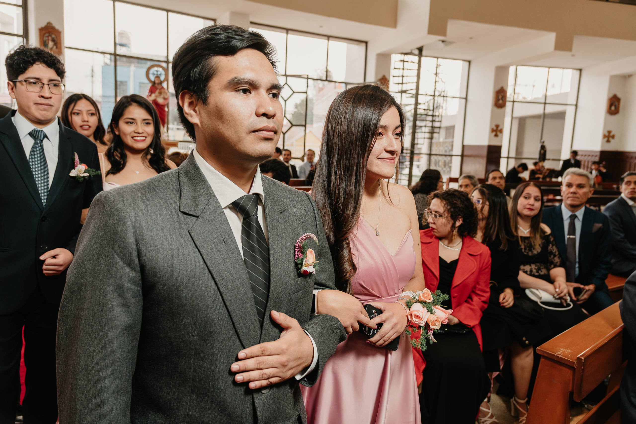 ALEJANDRA + RODRIGO BODA RELIGIOSA. Studio KVTA | Fotografía y Video de Bodas en Arequipa